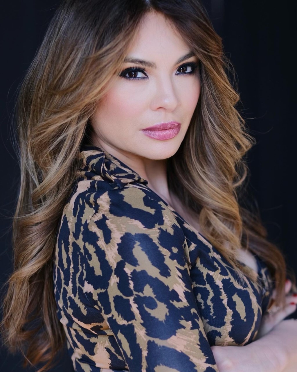 actor Lilly Melgar large photo