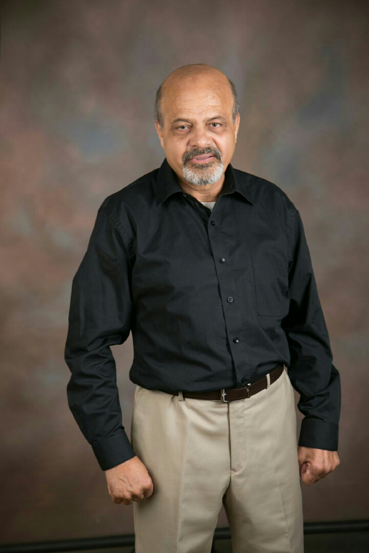 actor Uziman large photo