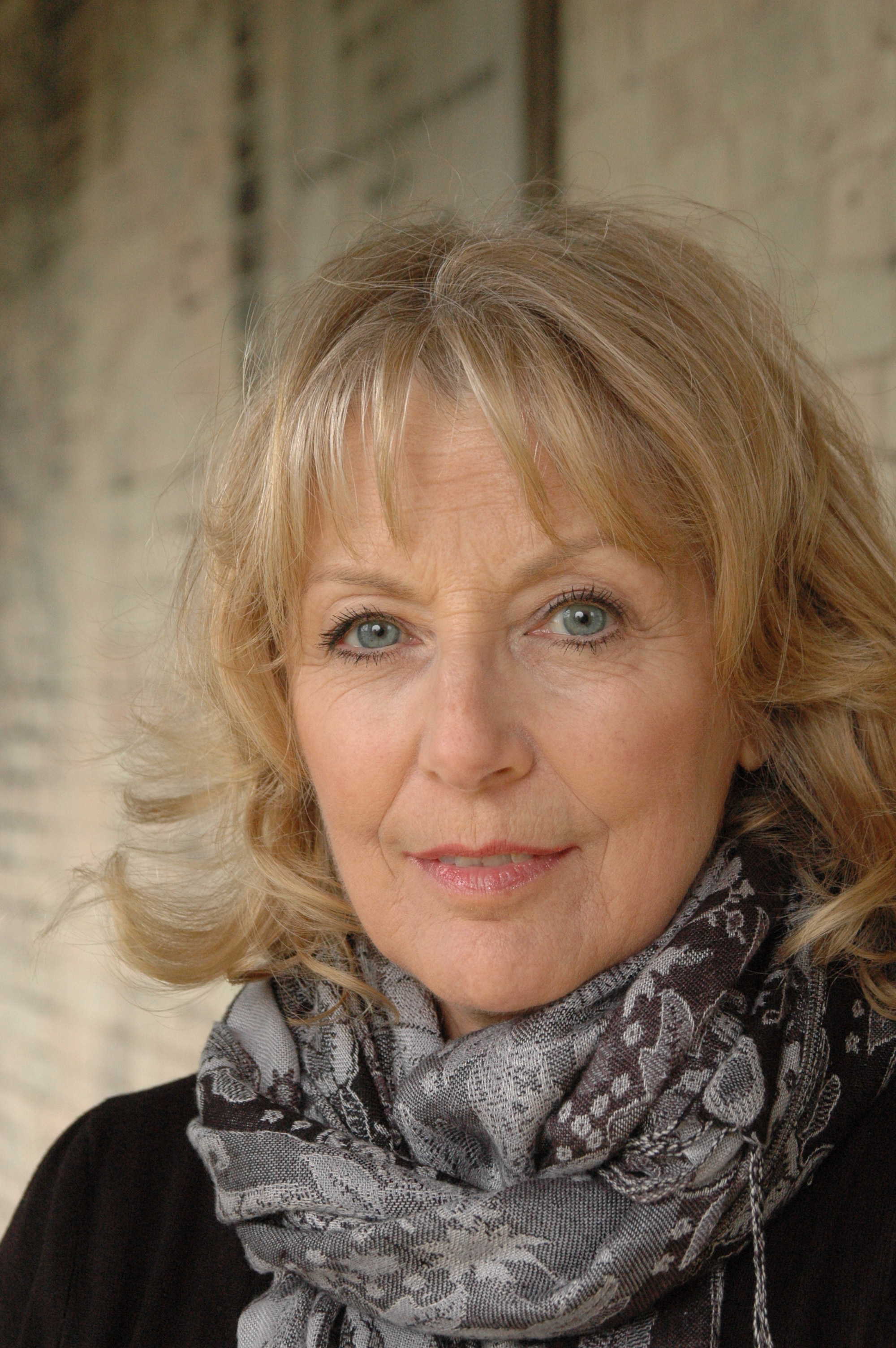 actor Deborah Grant large photo