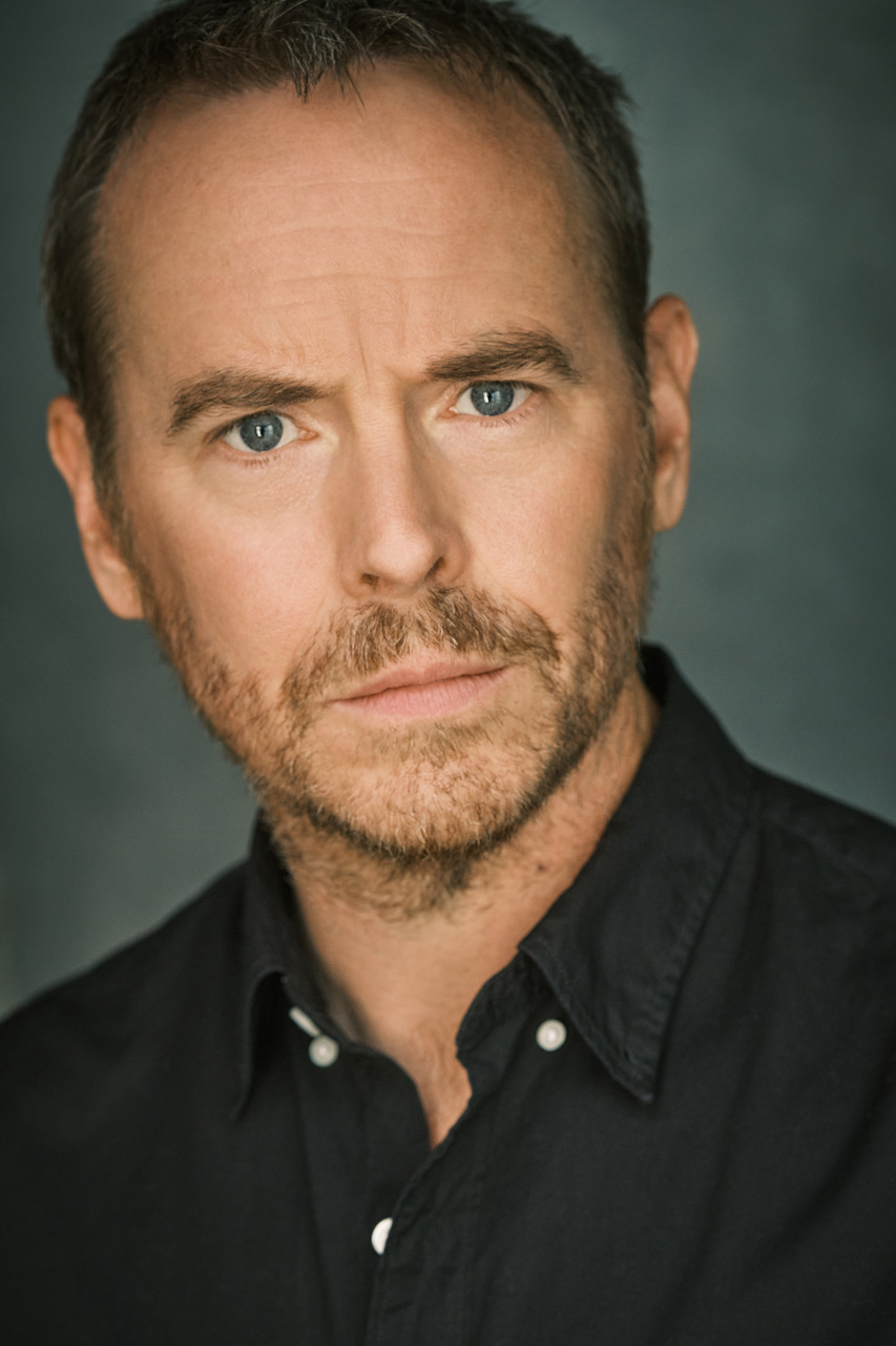 actor Alan Smyth large photo