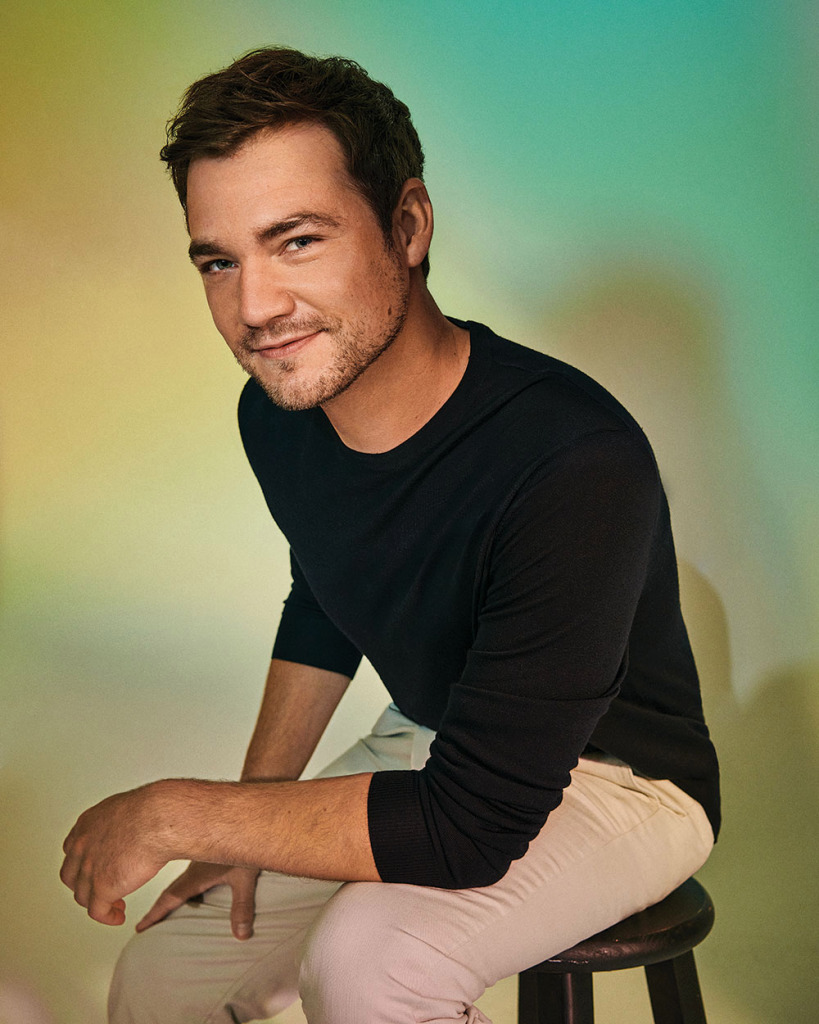 actor Daniel Durant large photo