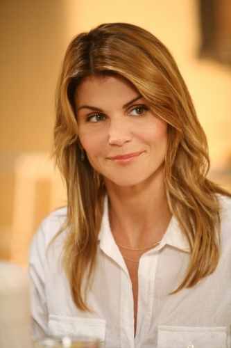 actor Lori Loughlin large photo