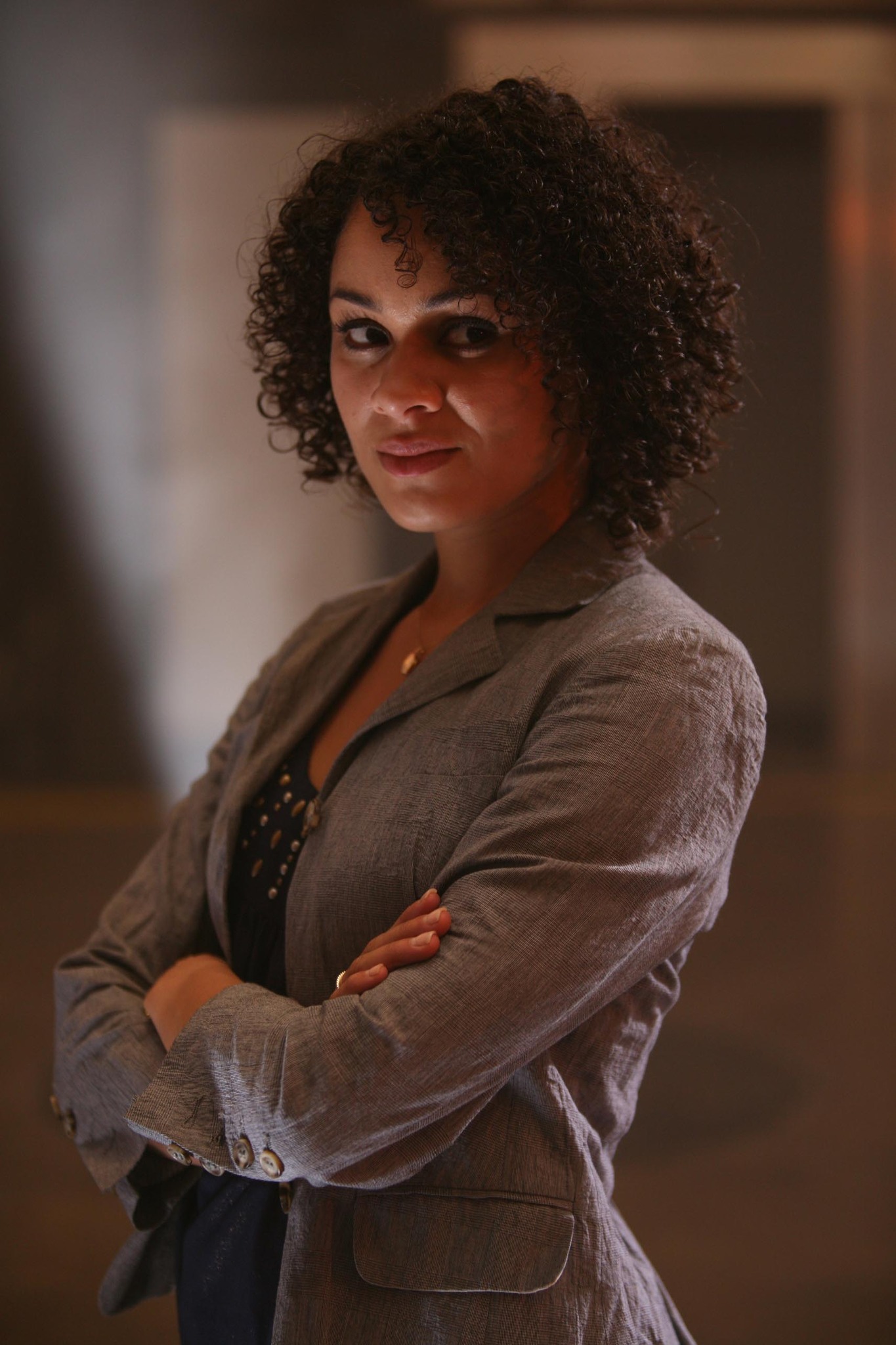 actor Naomi Bentley large photo