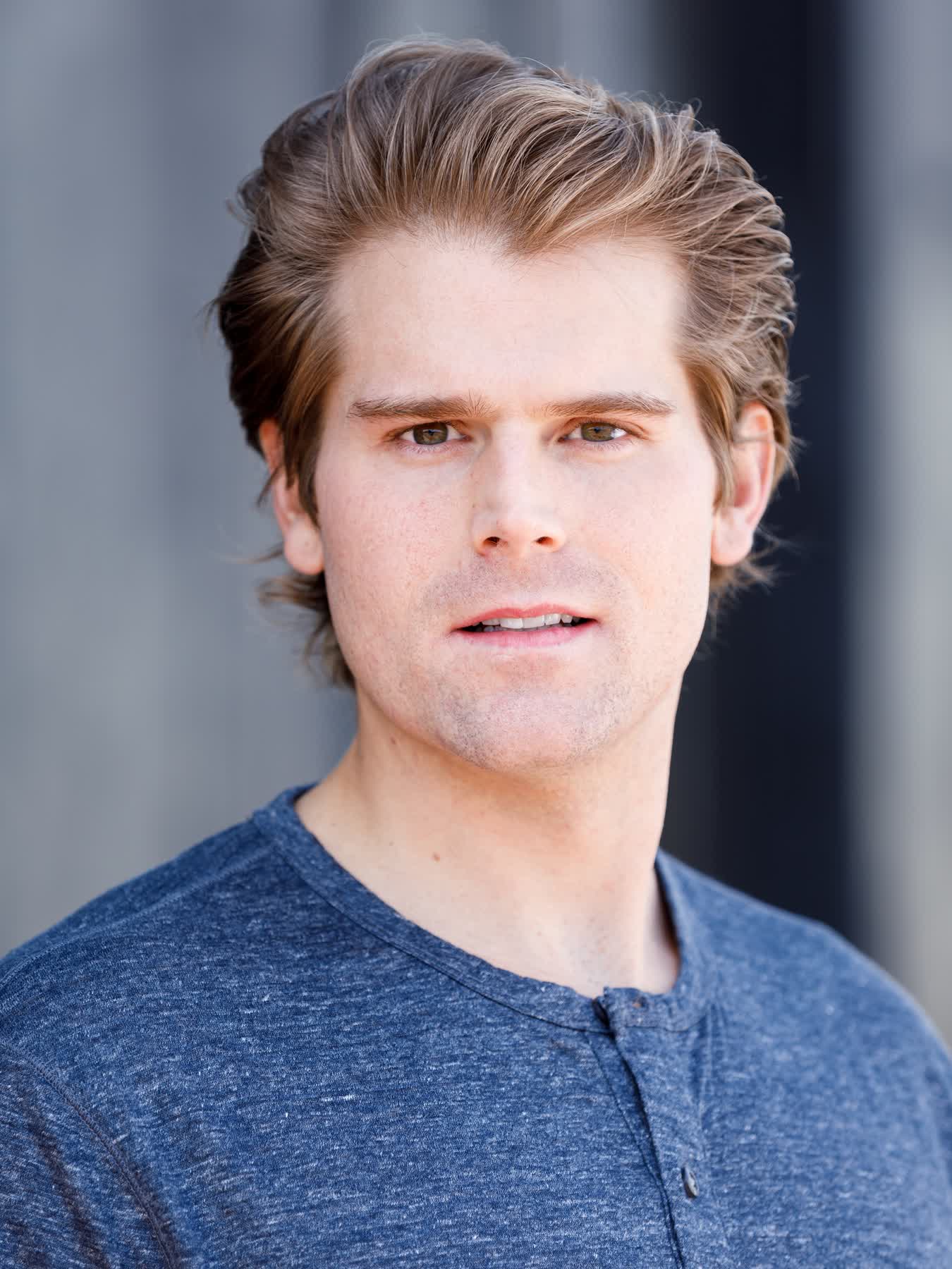 actor Kyle Williams large photo