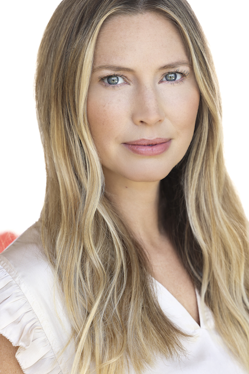 actor Sara Erikson large photo