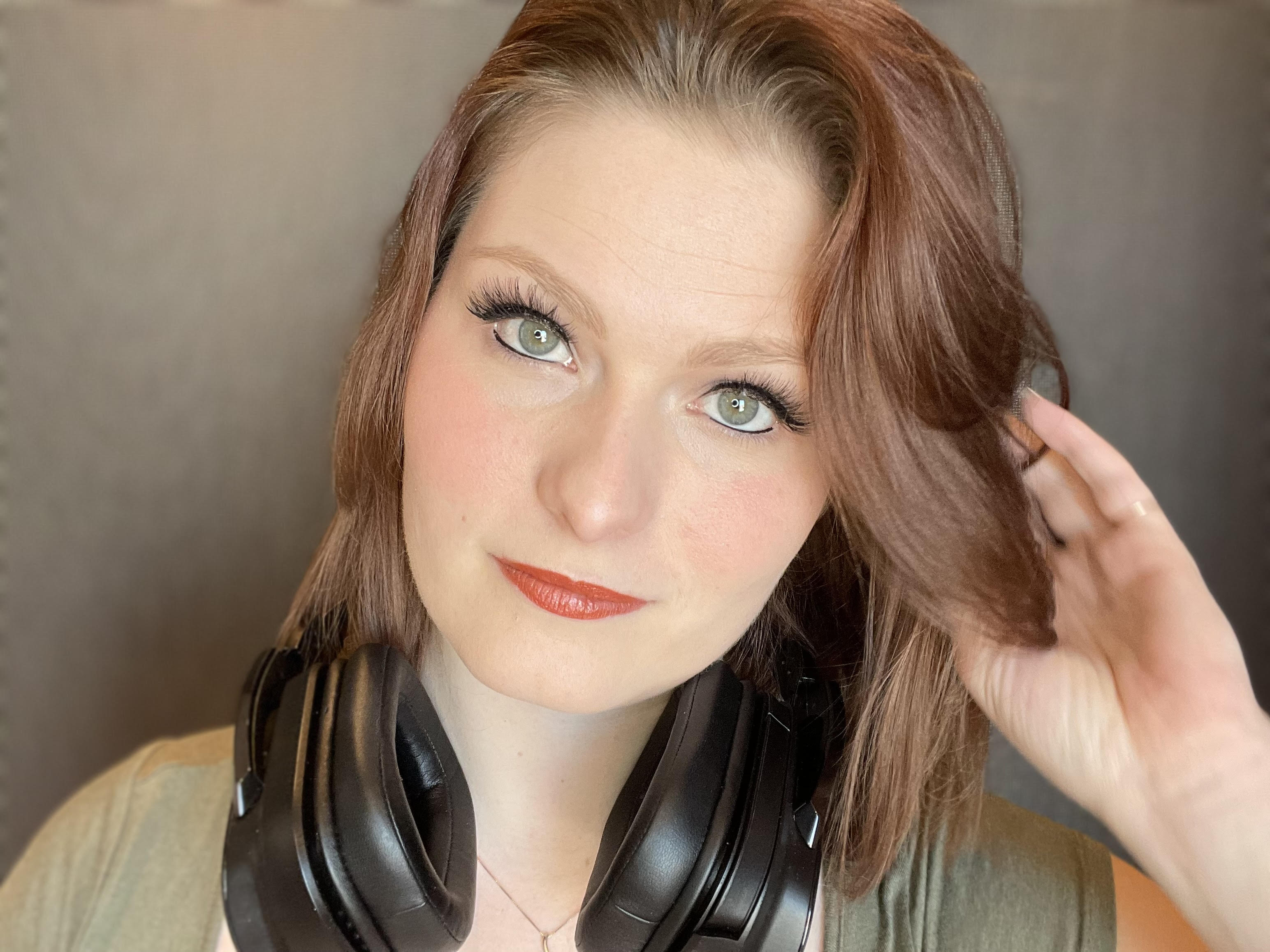 actor Jeanna Harrison large photo