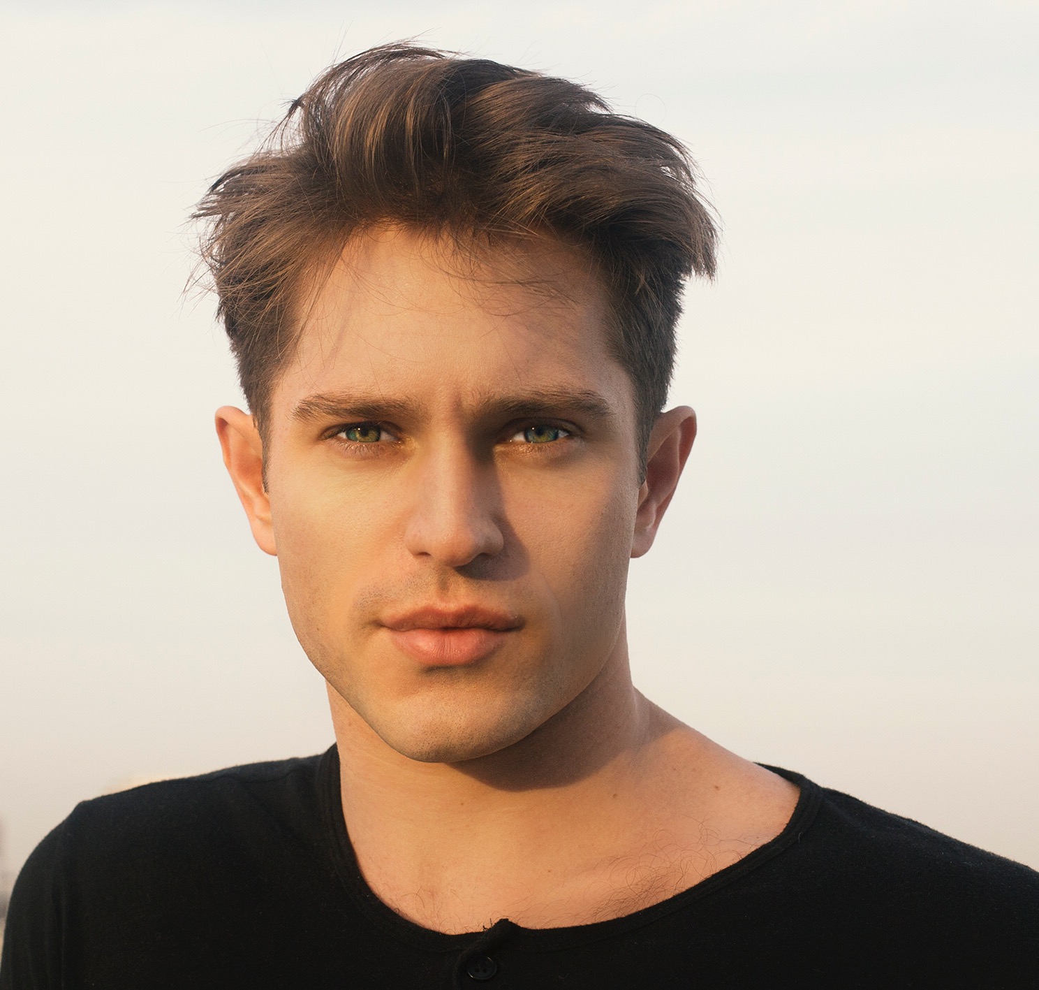 actor Louis Hunter large photo