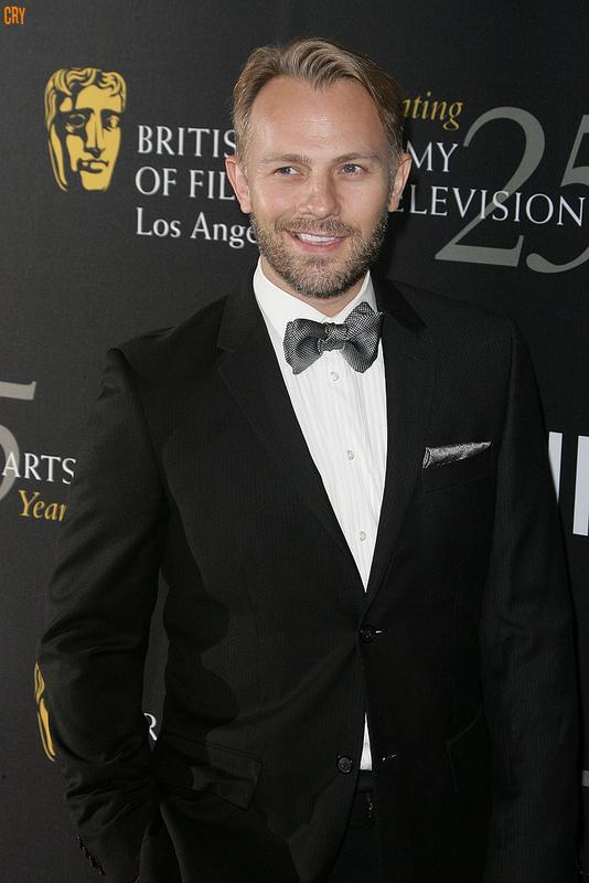 actor Craig Robert Young large photo