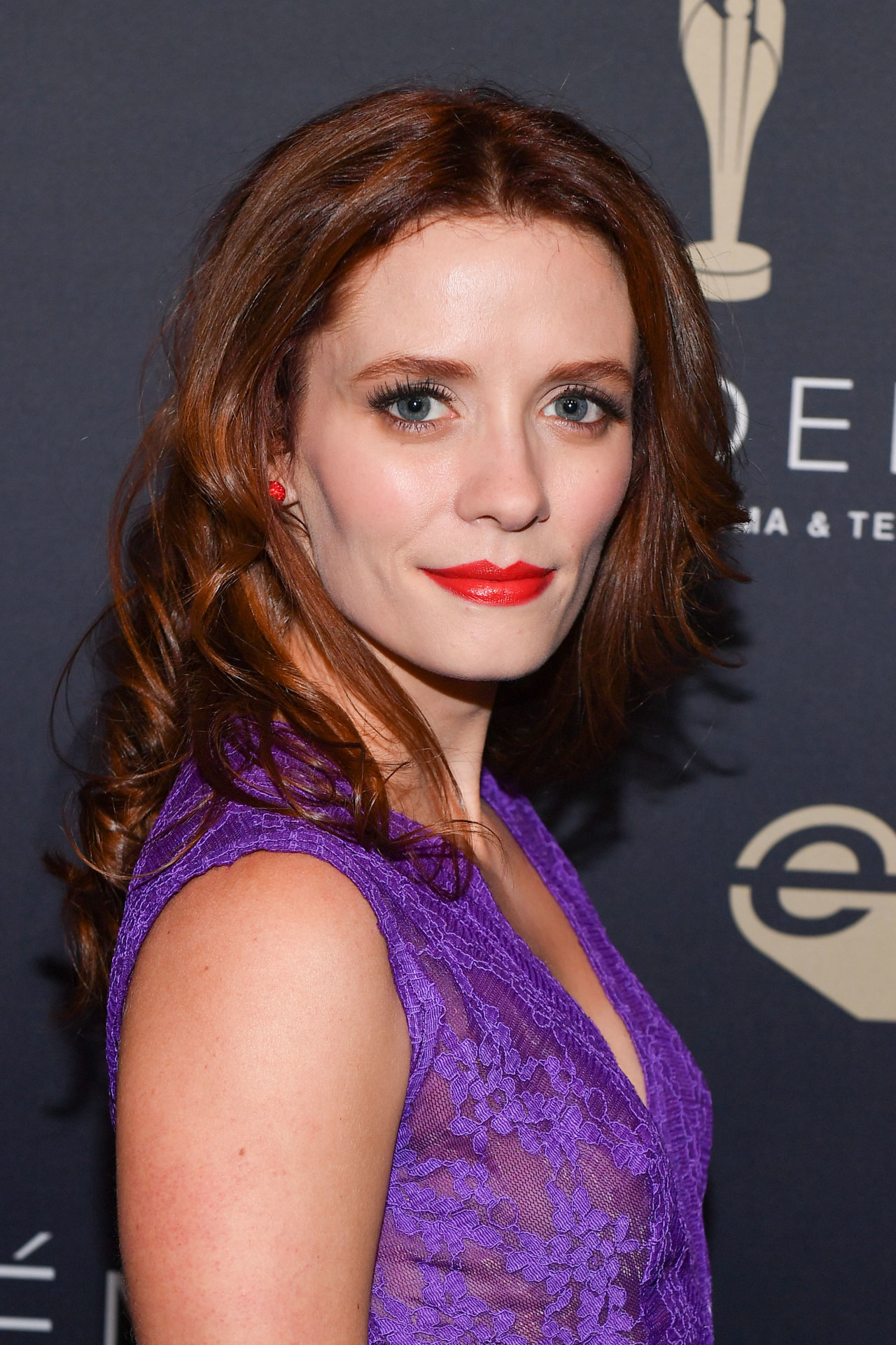 actor Lara Jean Chorostecki large photo