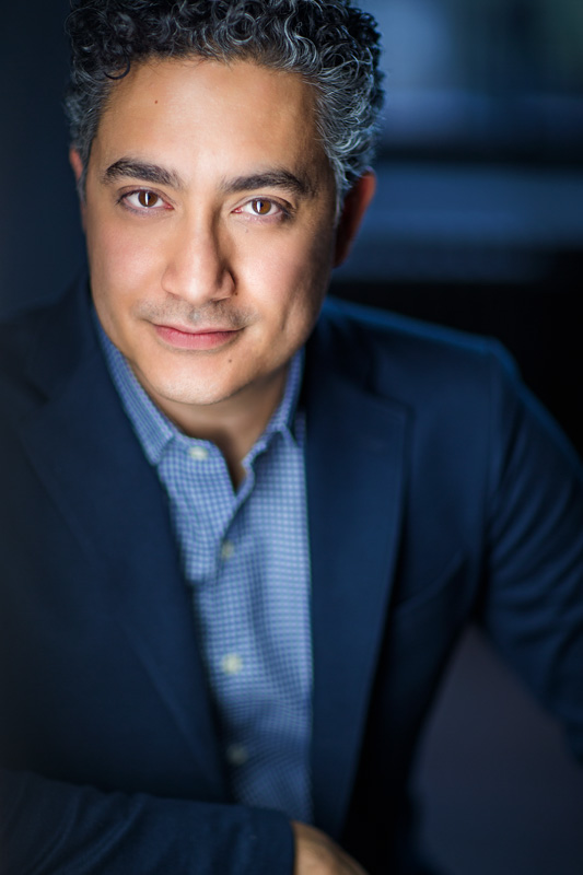 actor Alessandro Juliani large photo