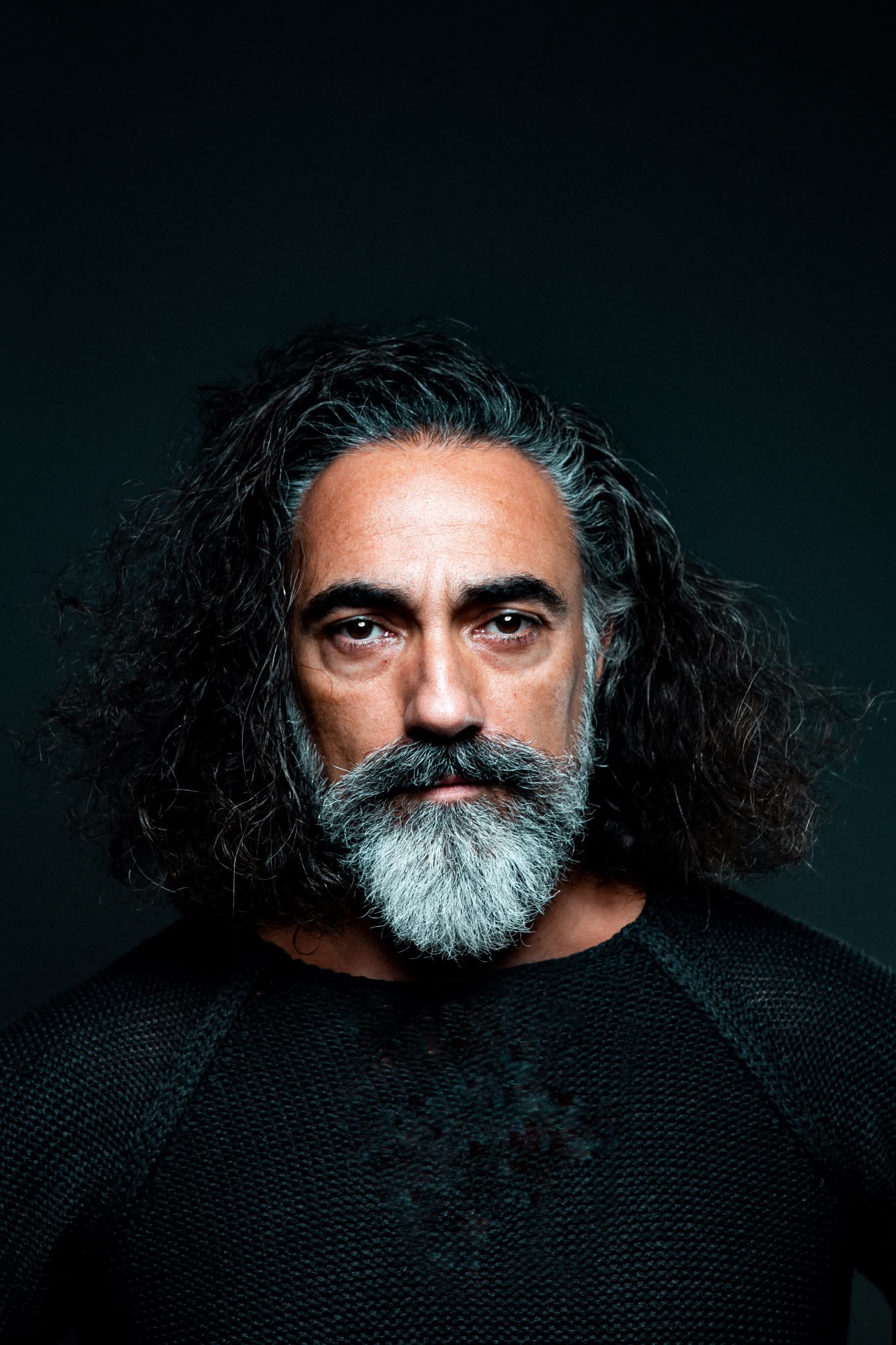 actor Selim Bayraktar large photo