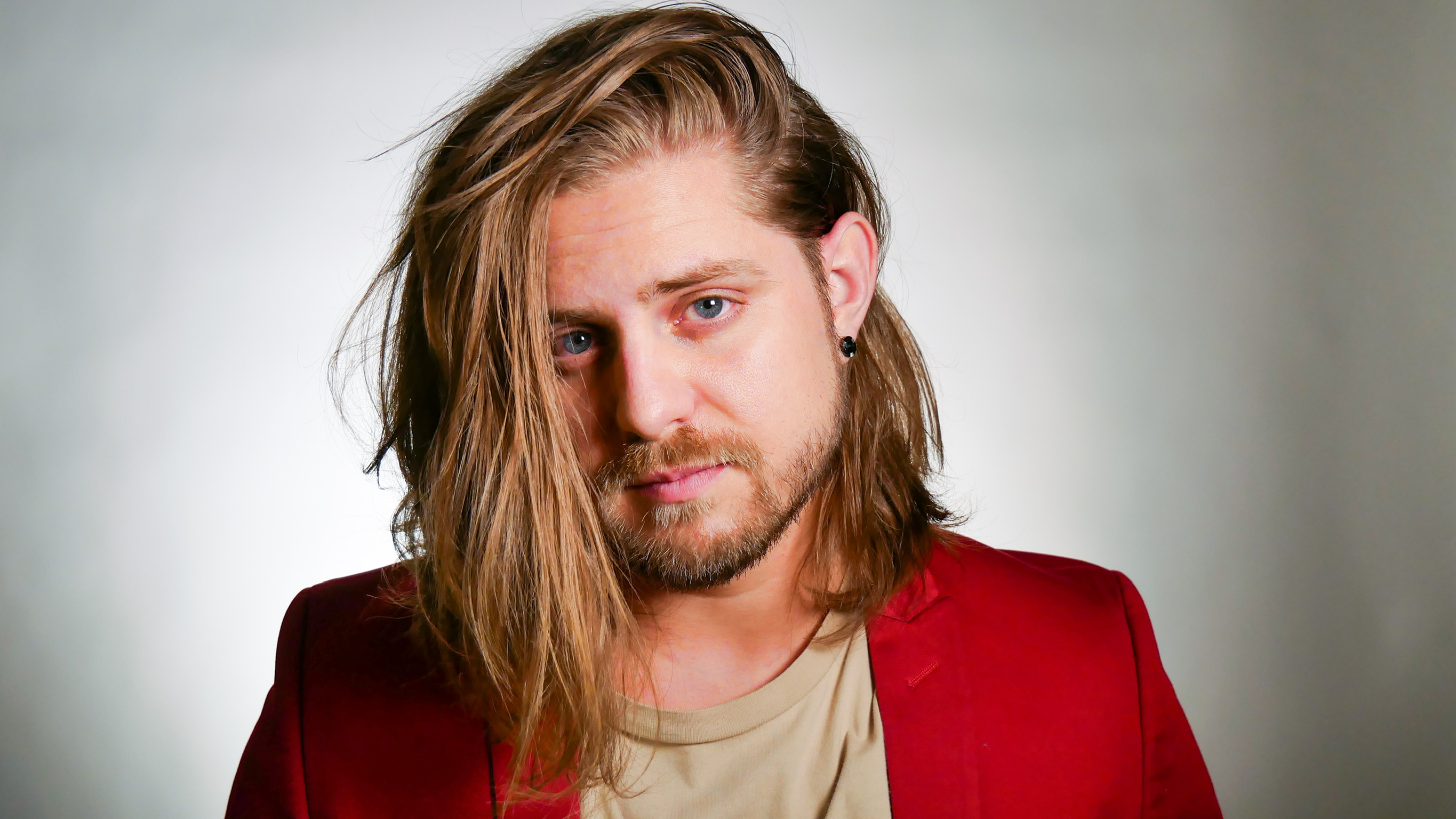 actor Erick Nathan large photo