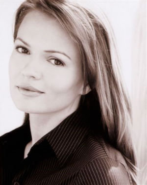 actor Claudette Mink large photo