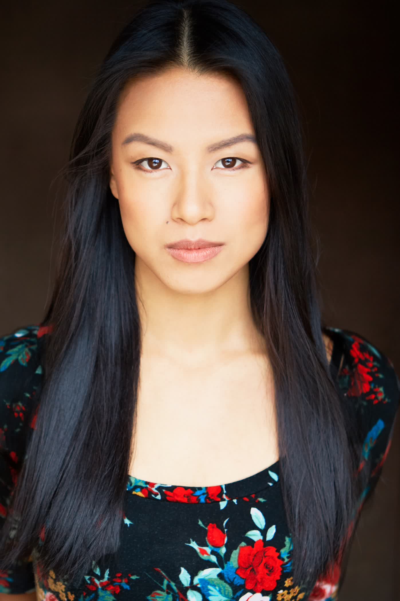 actor Ann Truong large photo