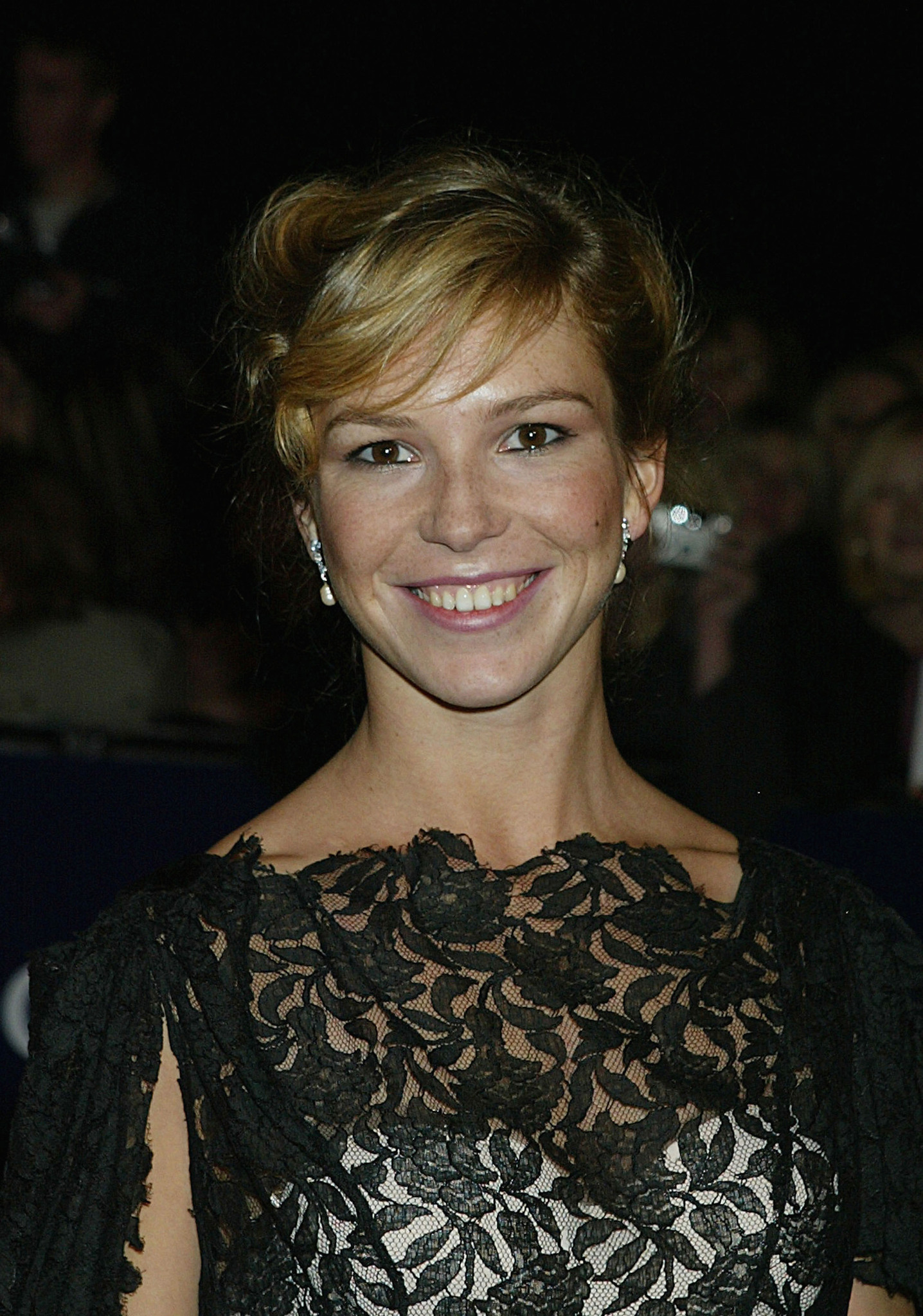 actor Honeysuckle Weeks large photo