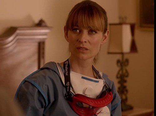 actor Kat Stewart large photo