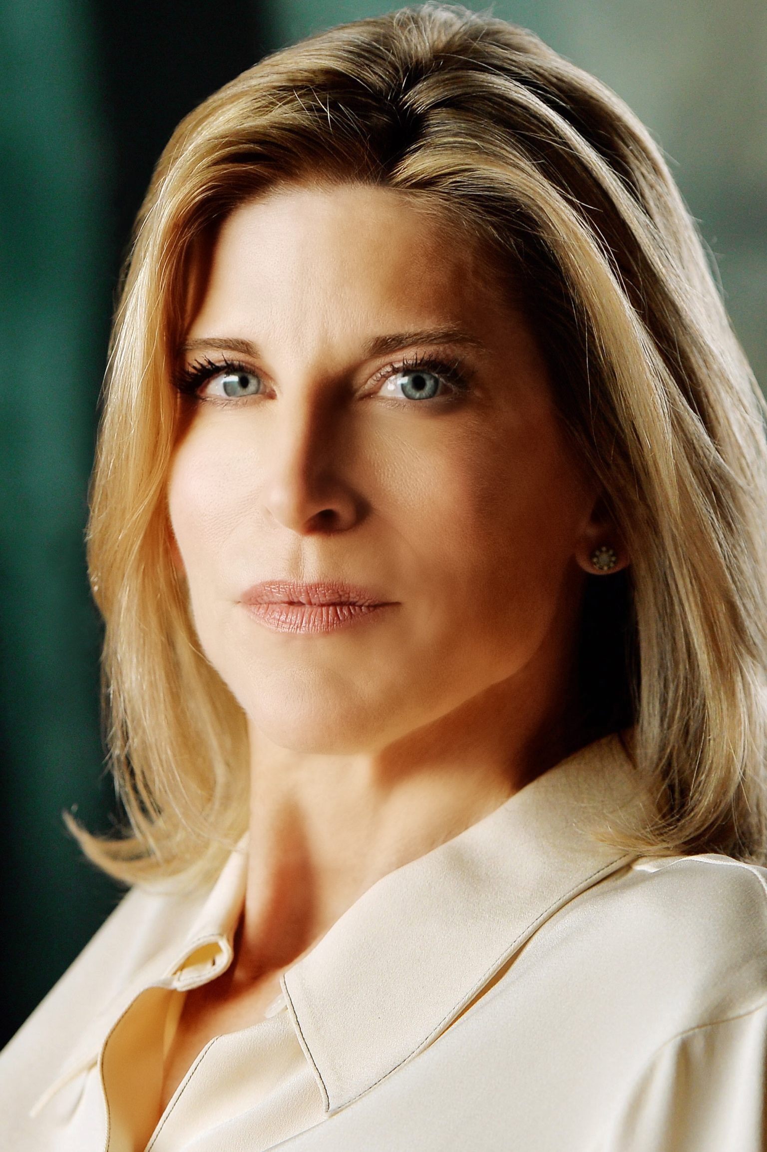 actor Christine Dunford large photo