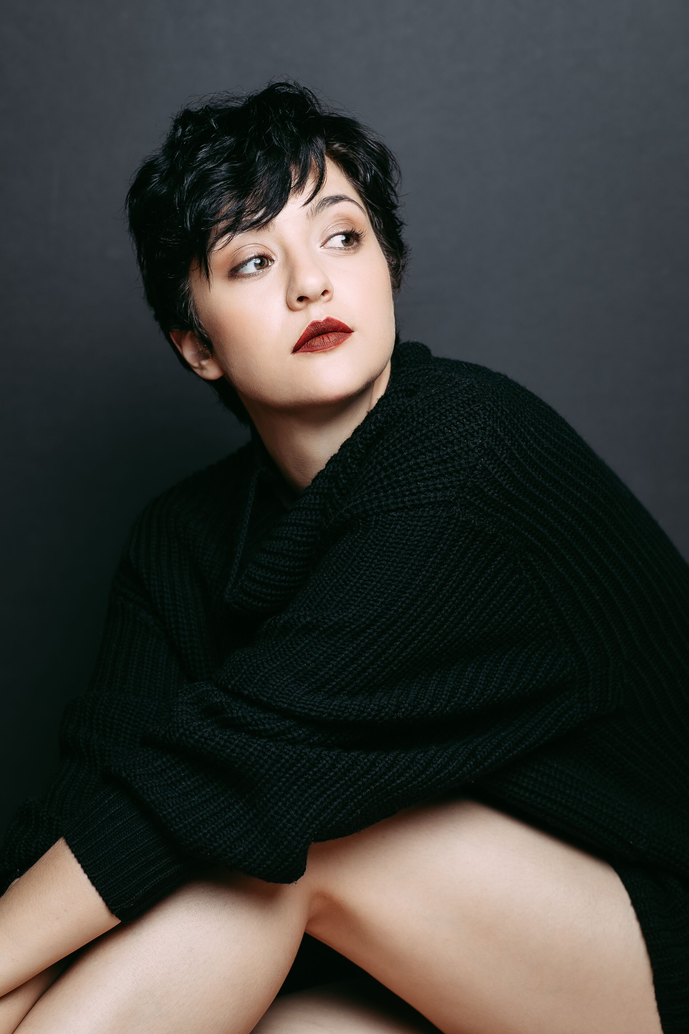 actor Katie Findlay large photo