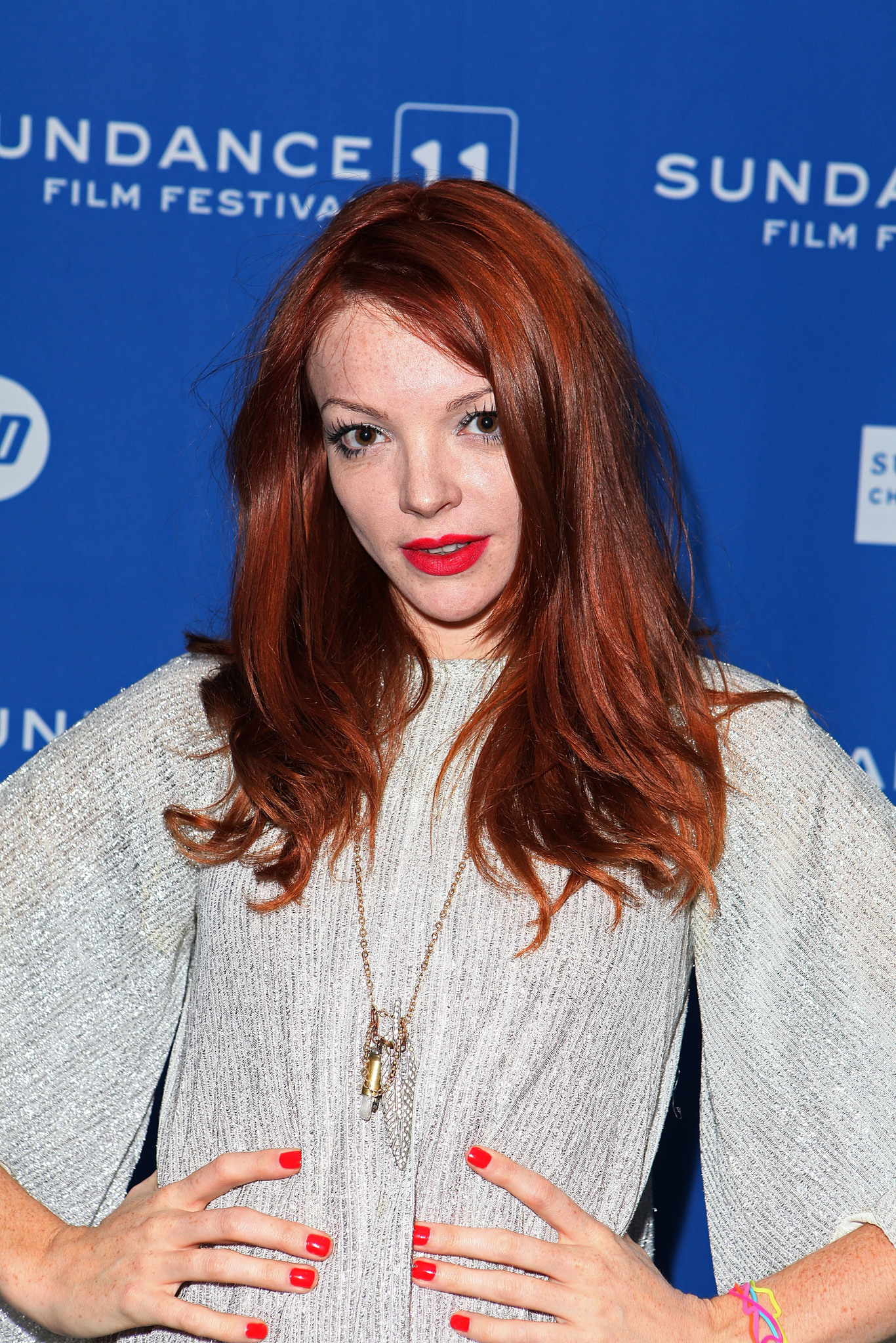 actor Nicole LaLiberte large photo