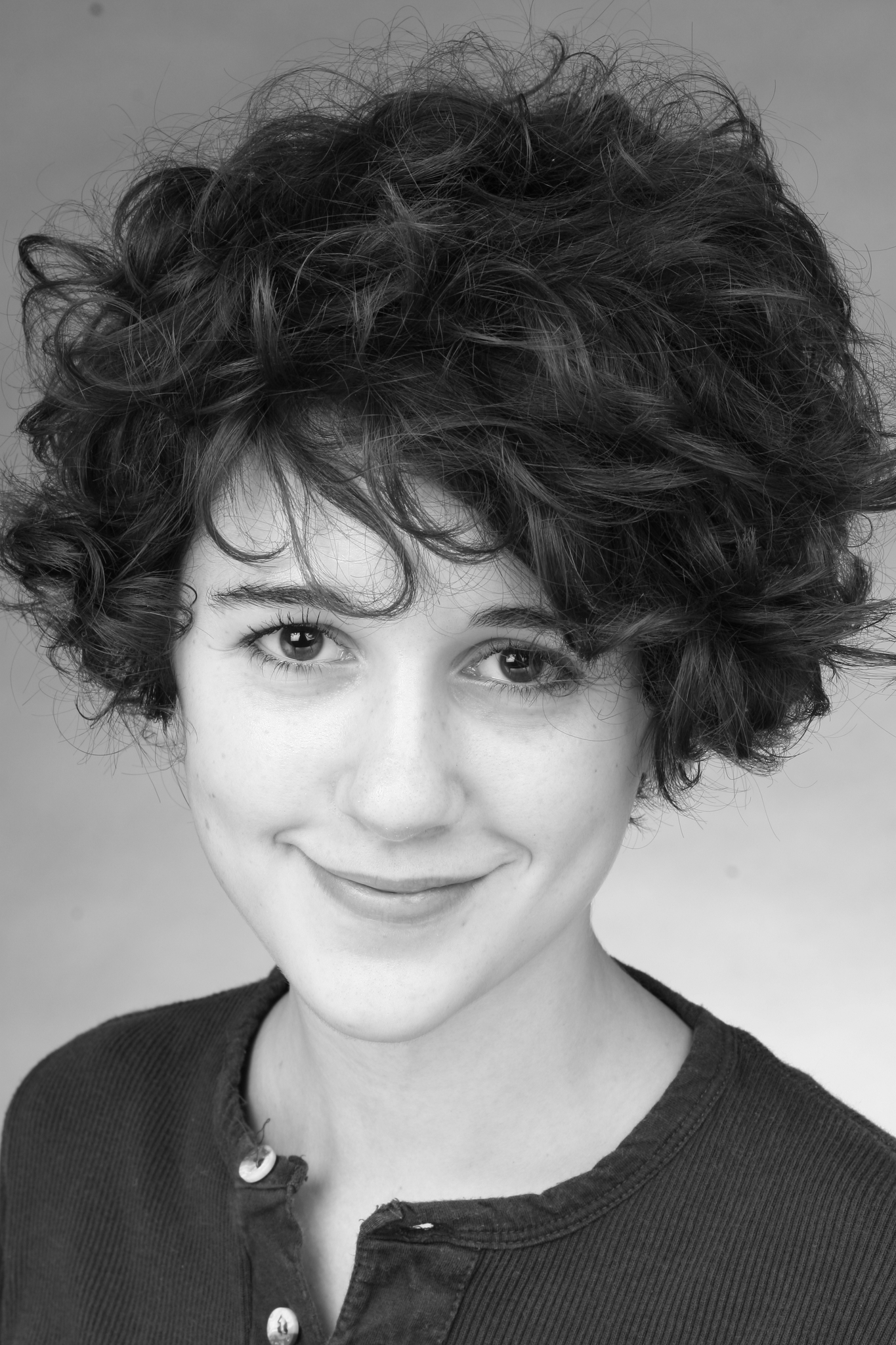 actor Ellie Kendrick large photo