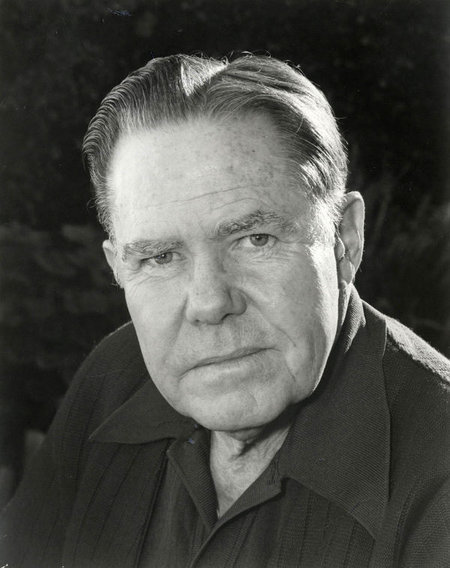 actor Daws Butler large photo