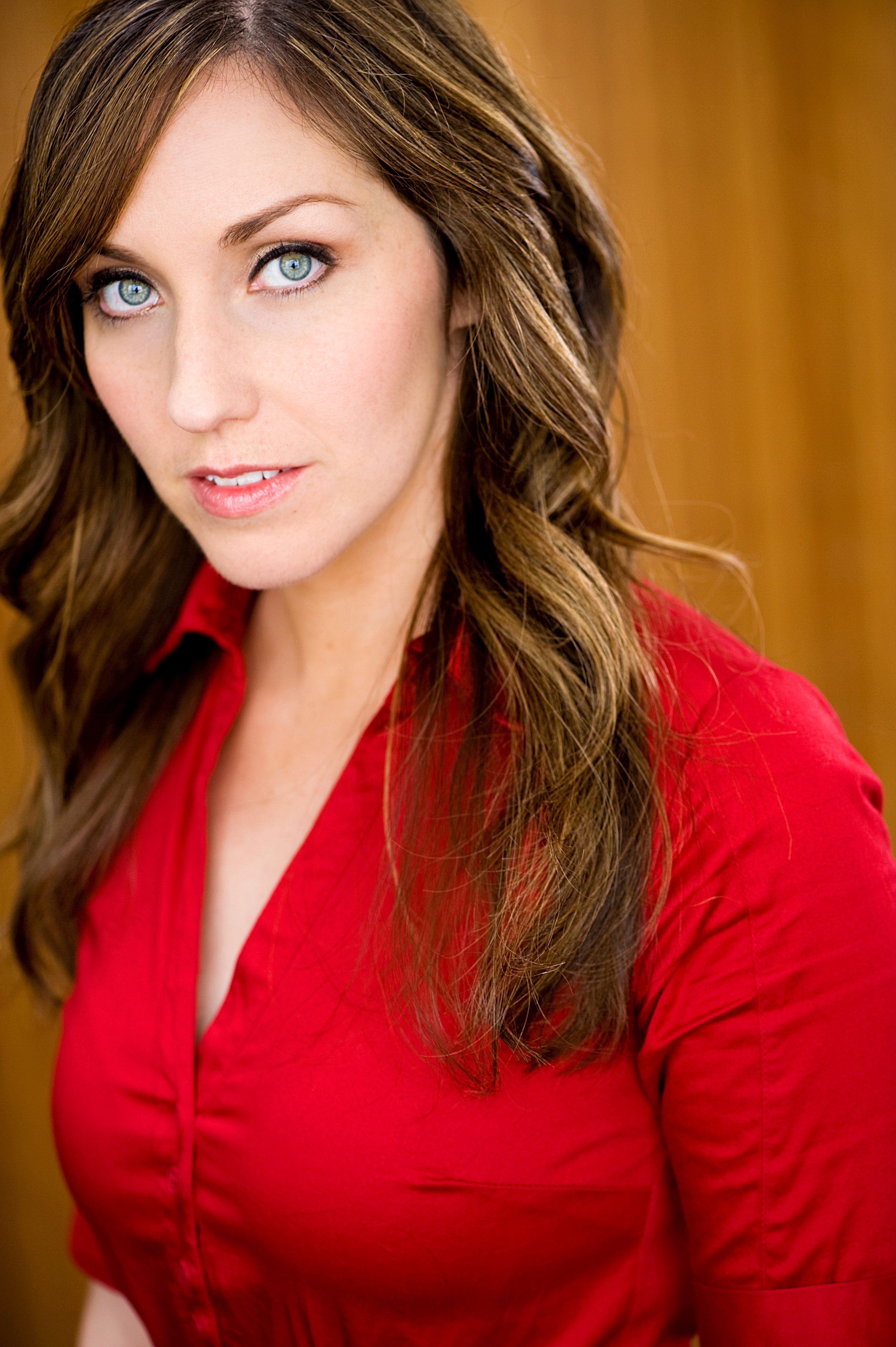 actor Carrie Keranen large photo