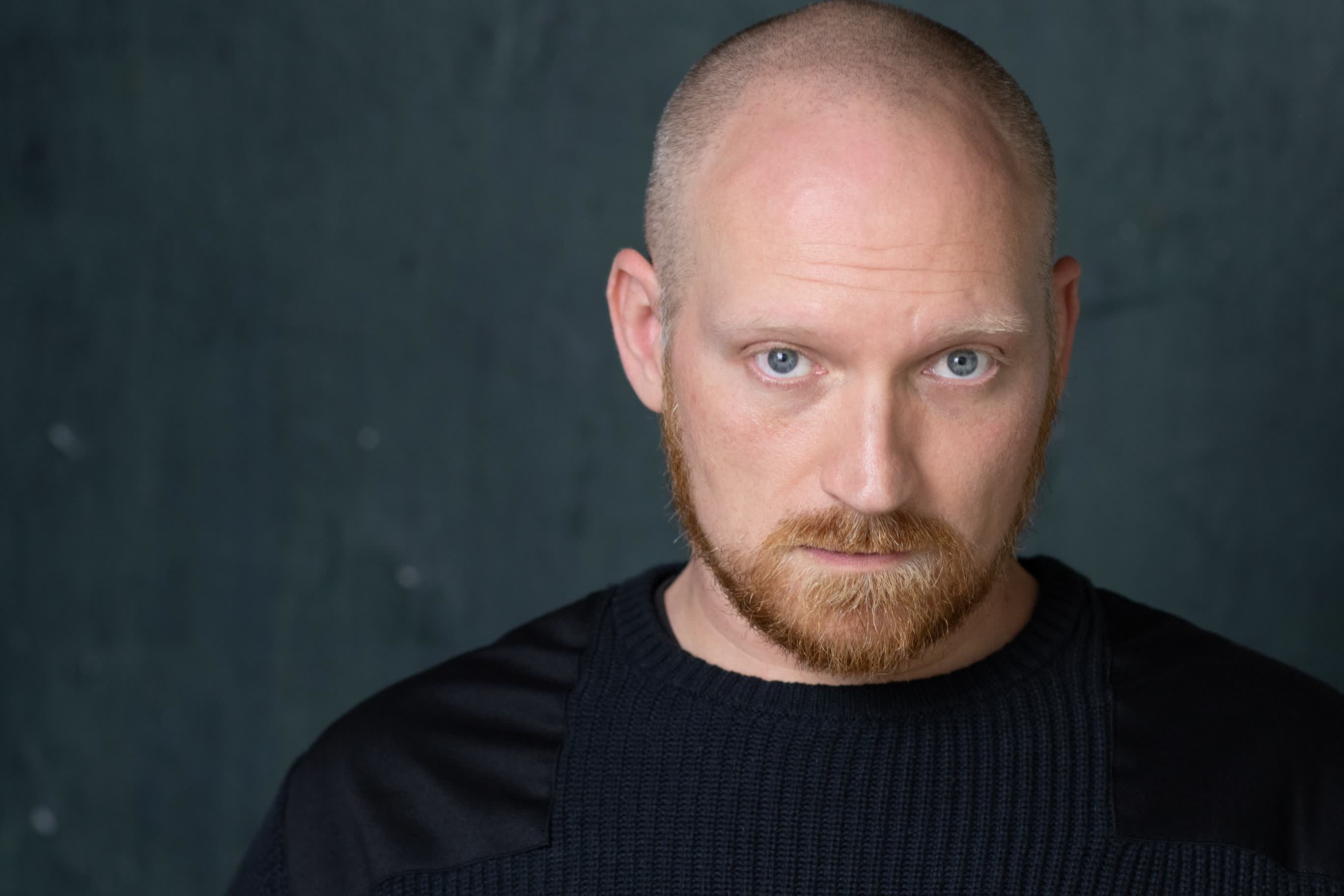 actor Shanon Weaver large photo