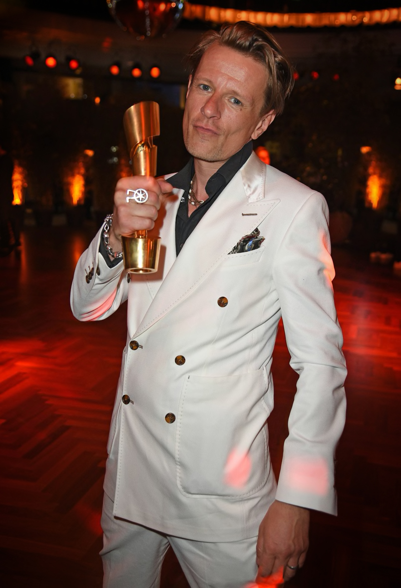 actor Alexander Scheer large photo