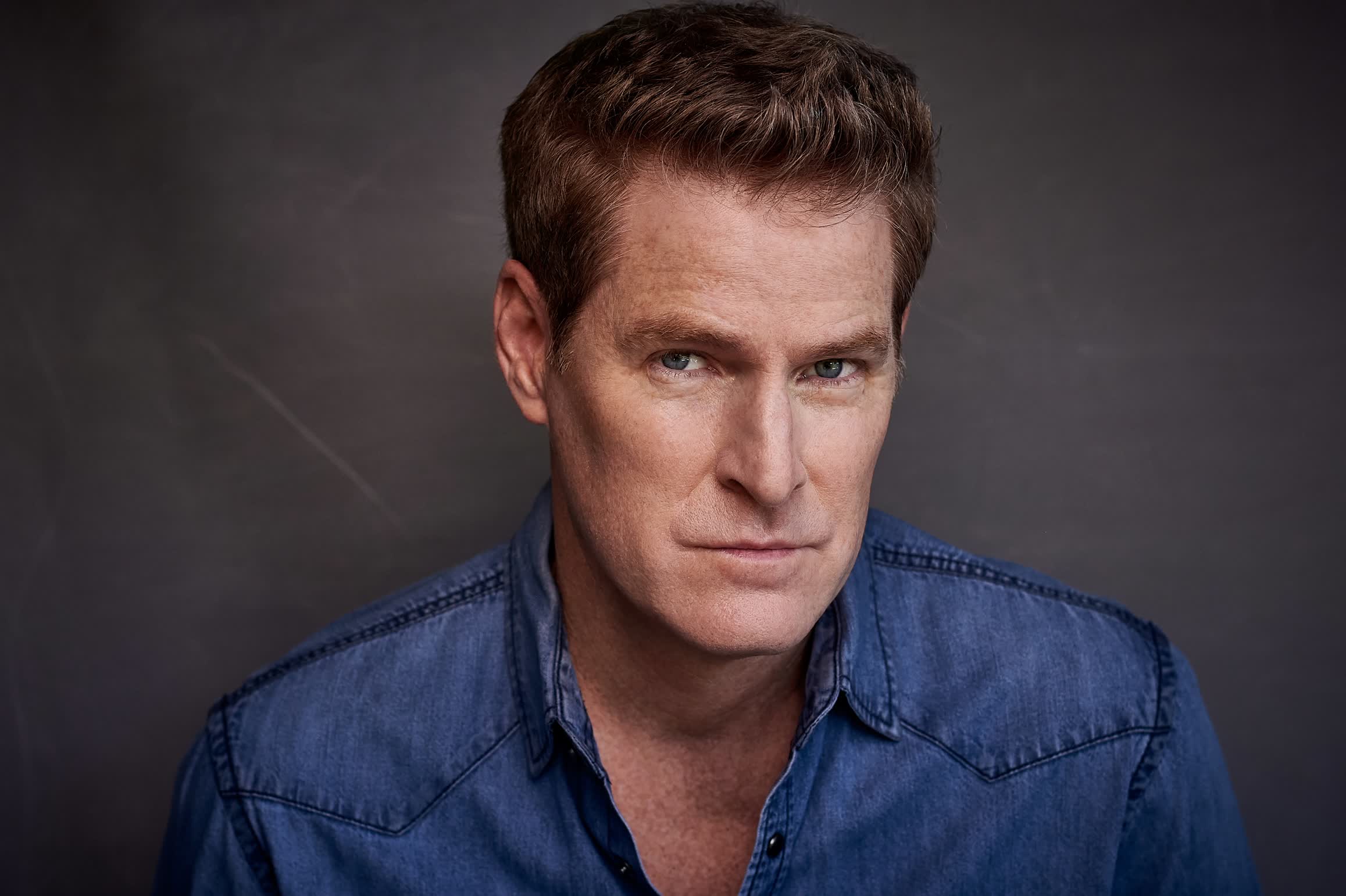 actor Jamie Kaler large photo