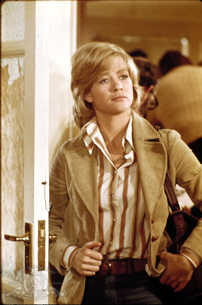 actor Judy Geeson large photo