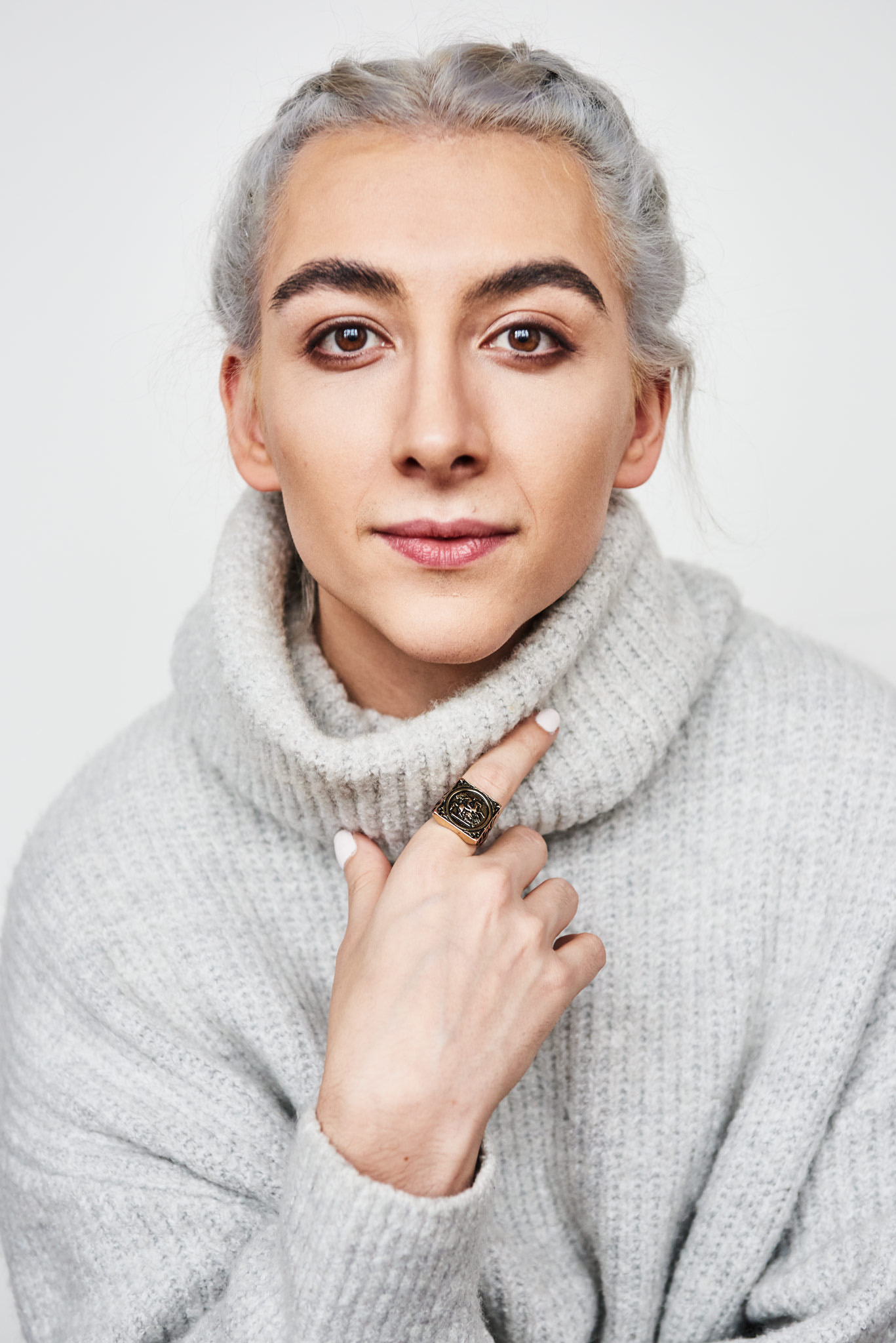 actor Mason Alexander Park large photo