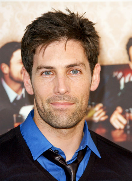 actor Jordan Belfi large photo