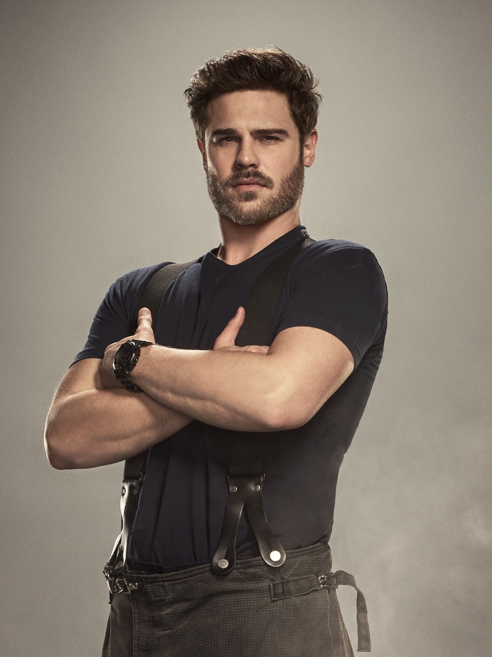 actor Grey Damon large photo