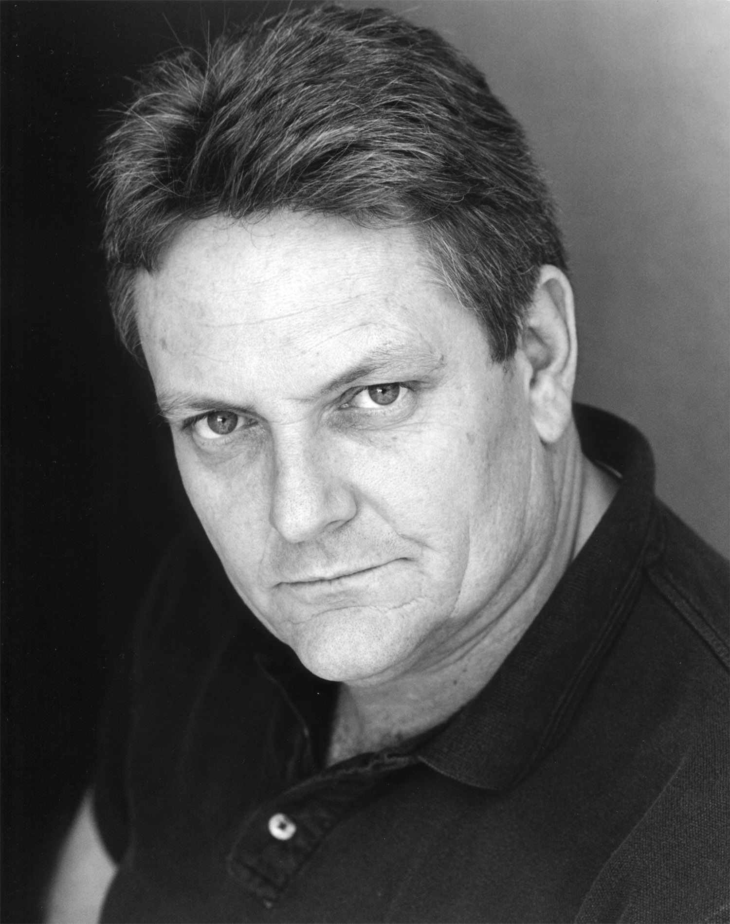 actor Bob Papenbrook large photo