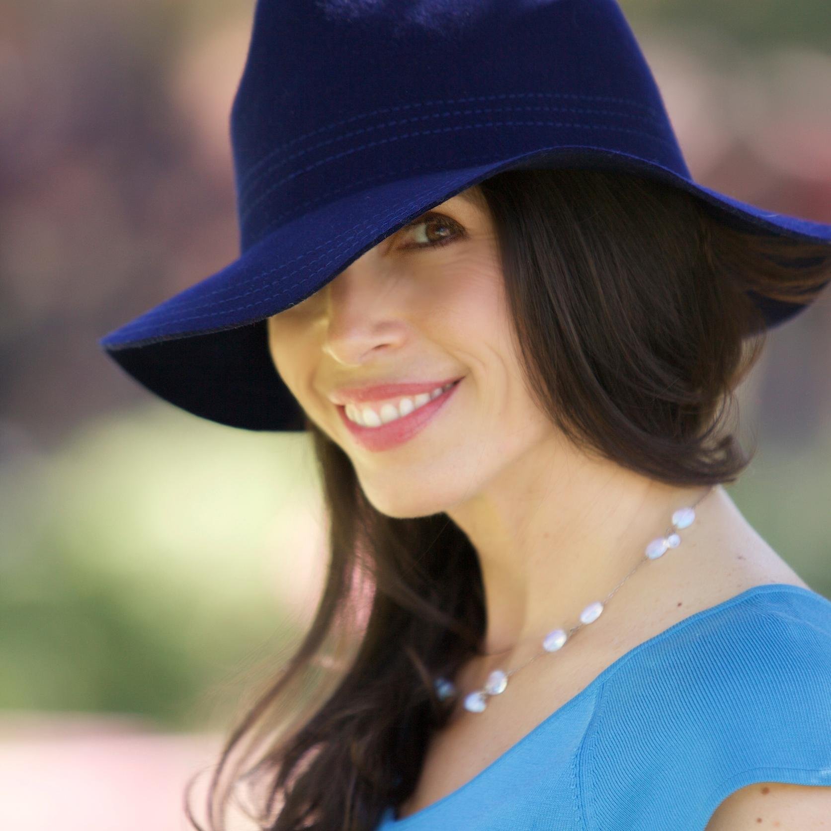 actor Tasia Valenza large photo