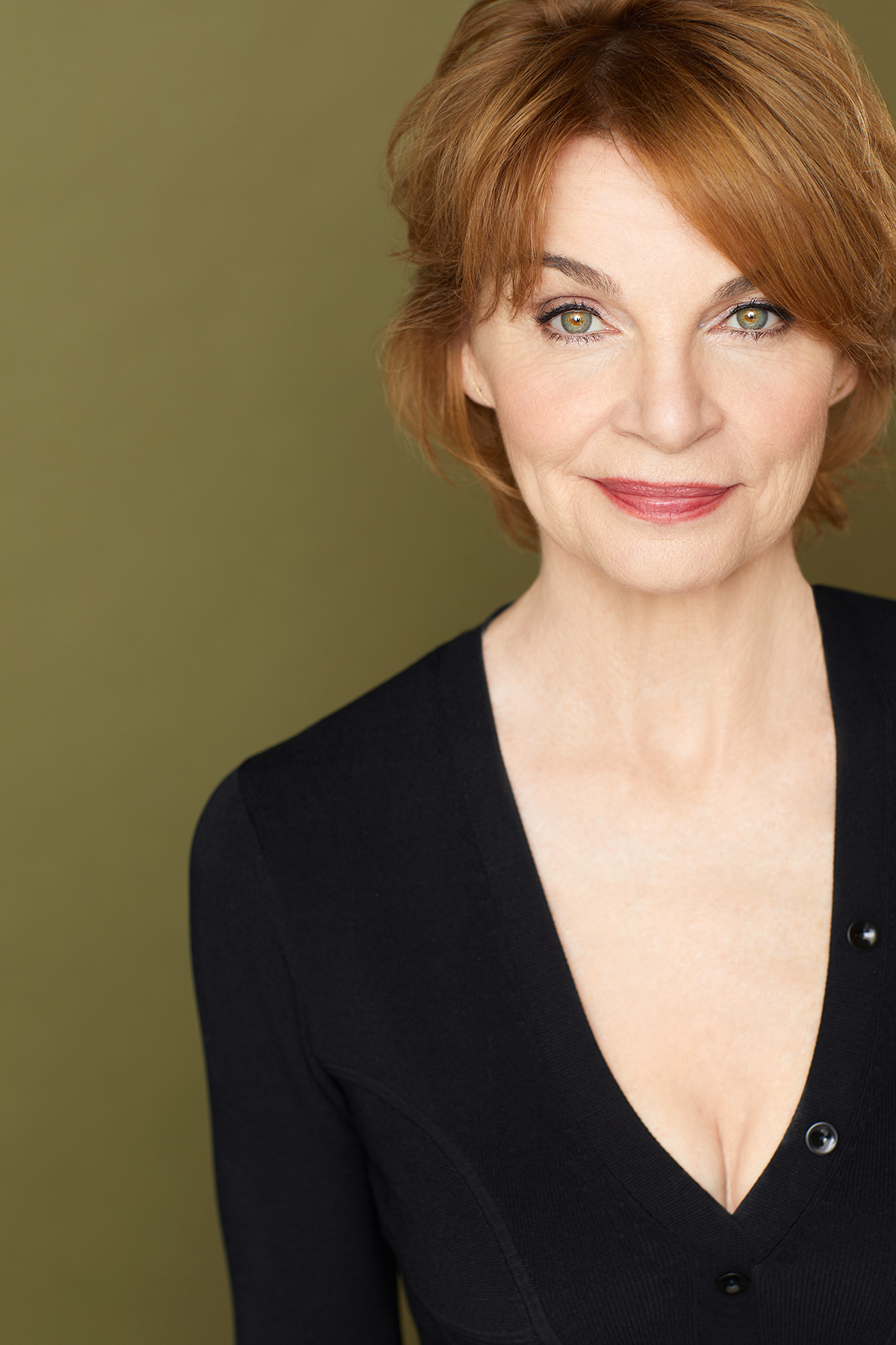 actor Martha Hackett large photo