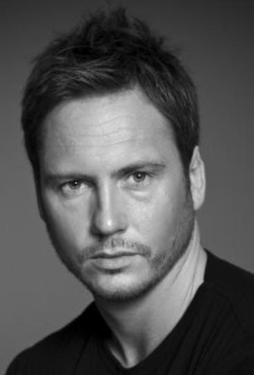 actor Matt Devere large photo