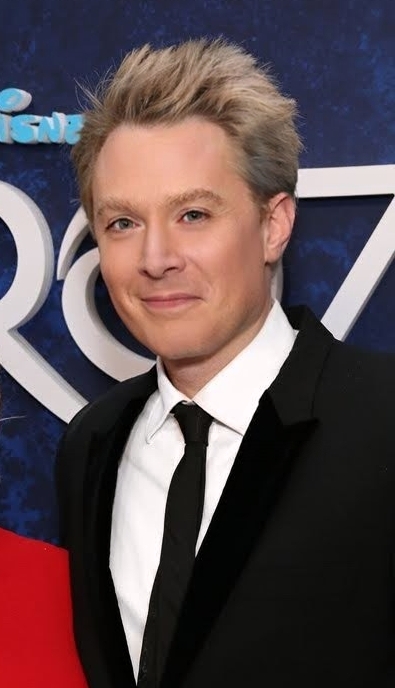 actor Clay Aiken large photo