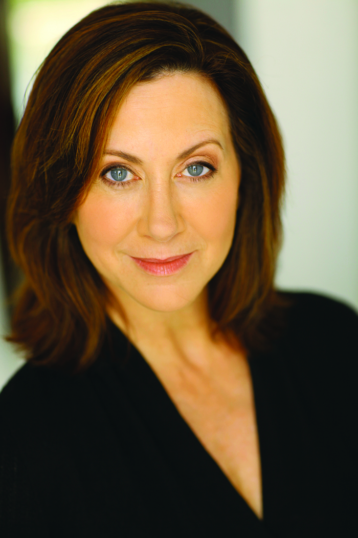 actor Leslie Castay large photo