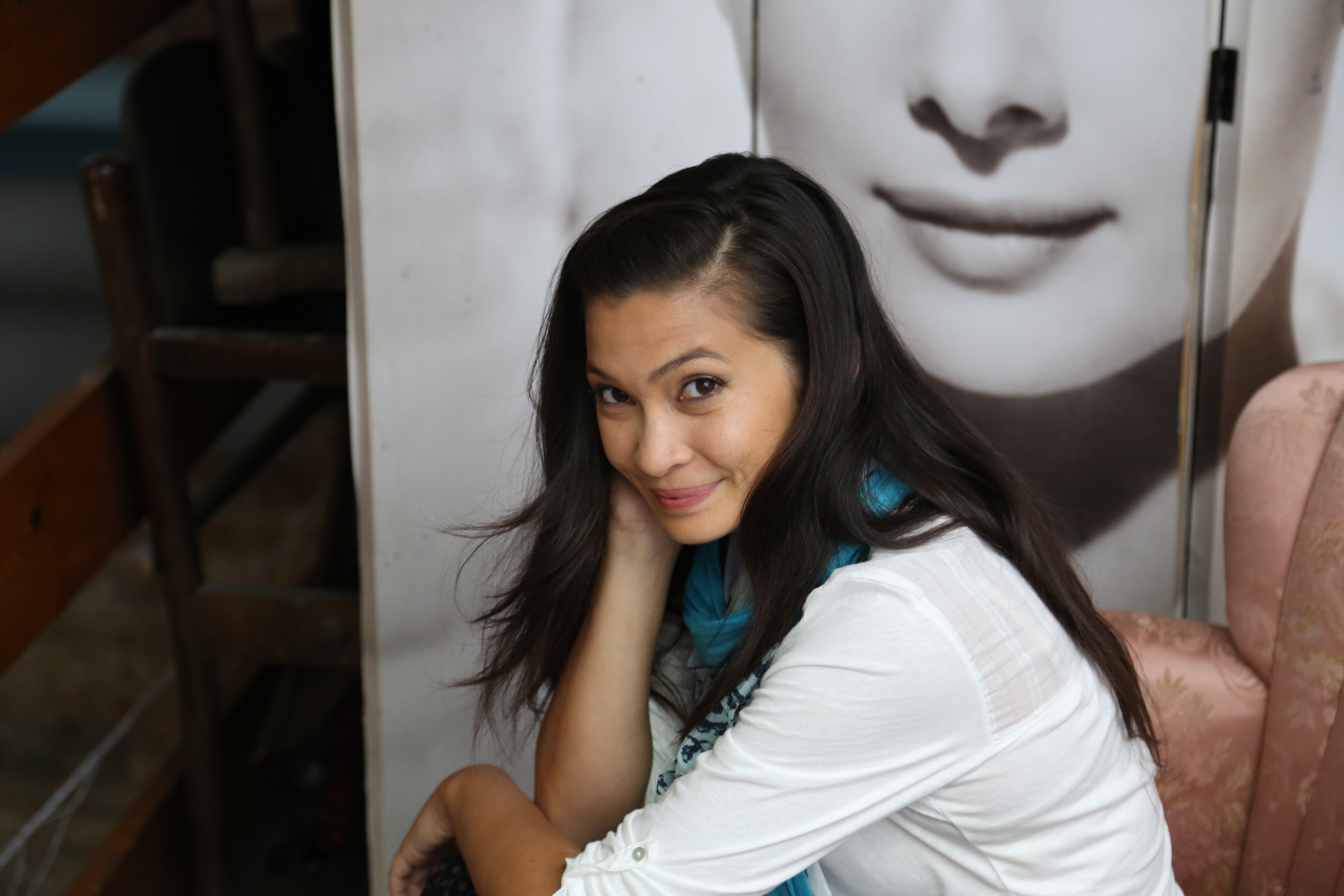 actor Kirsten Foster large photo