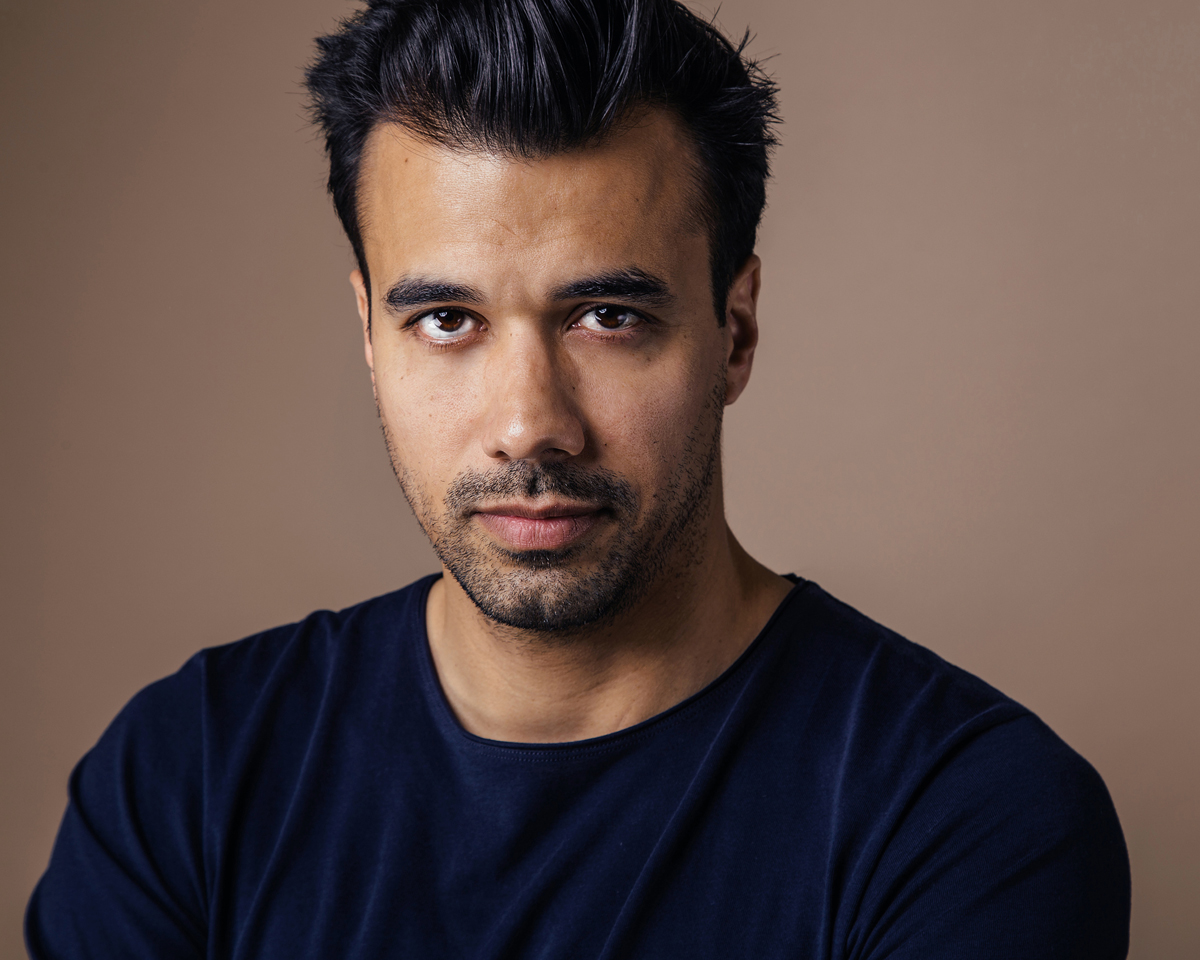 actor Phillip Rhys Chaudhary large photo