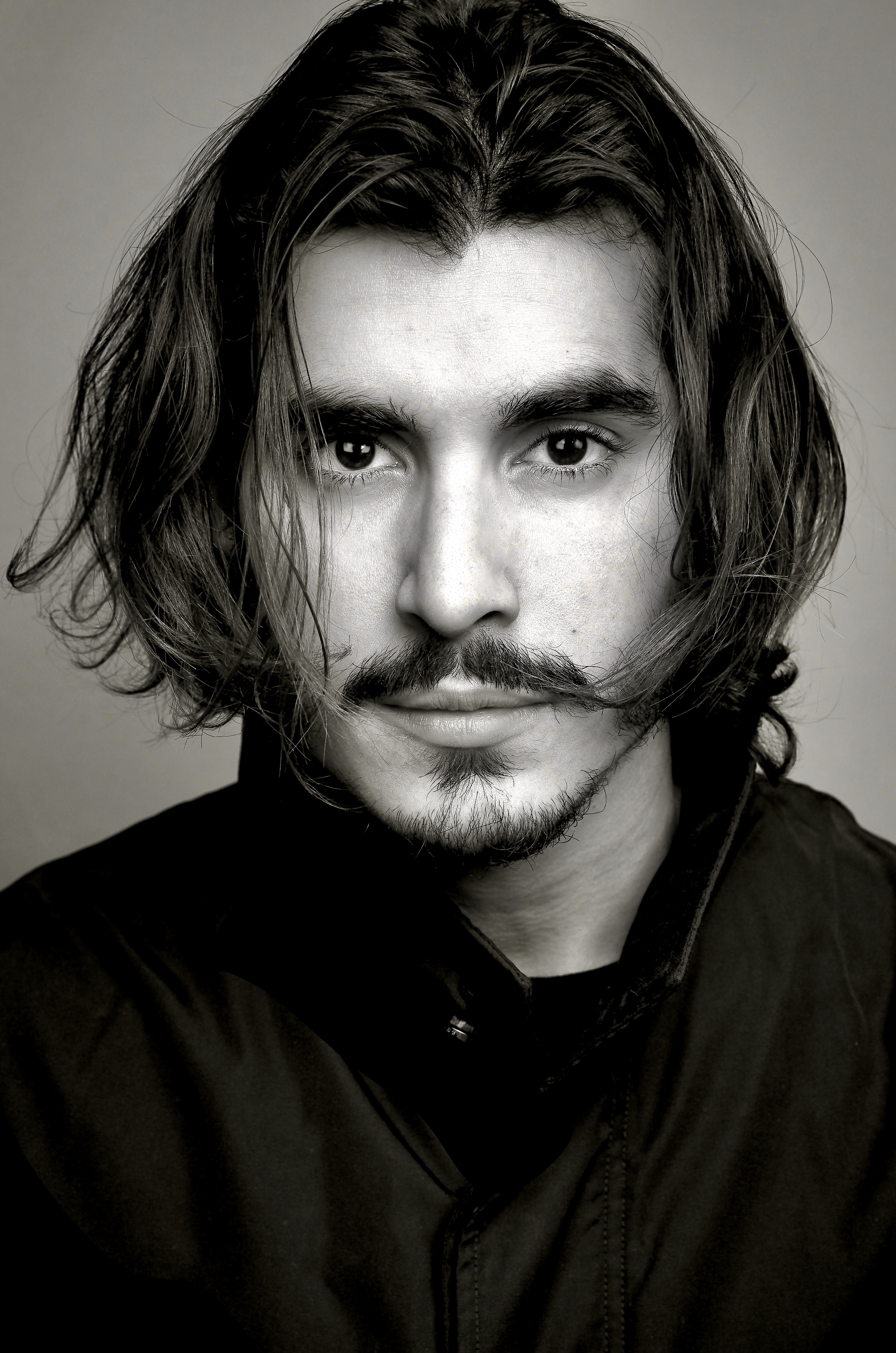 actor Henrique Zaga large photo