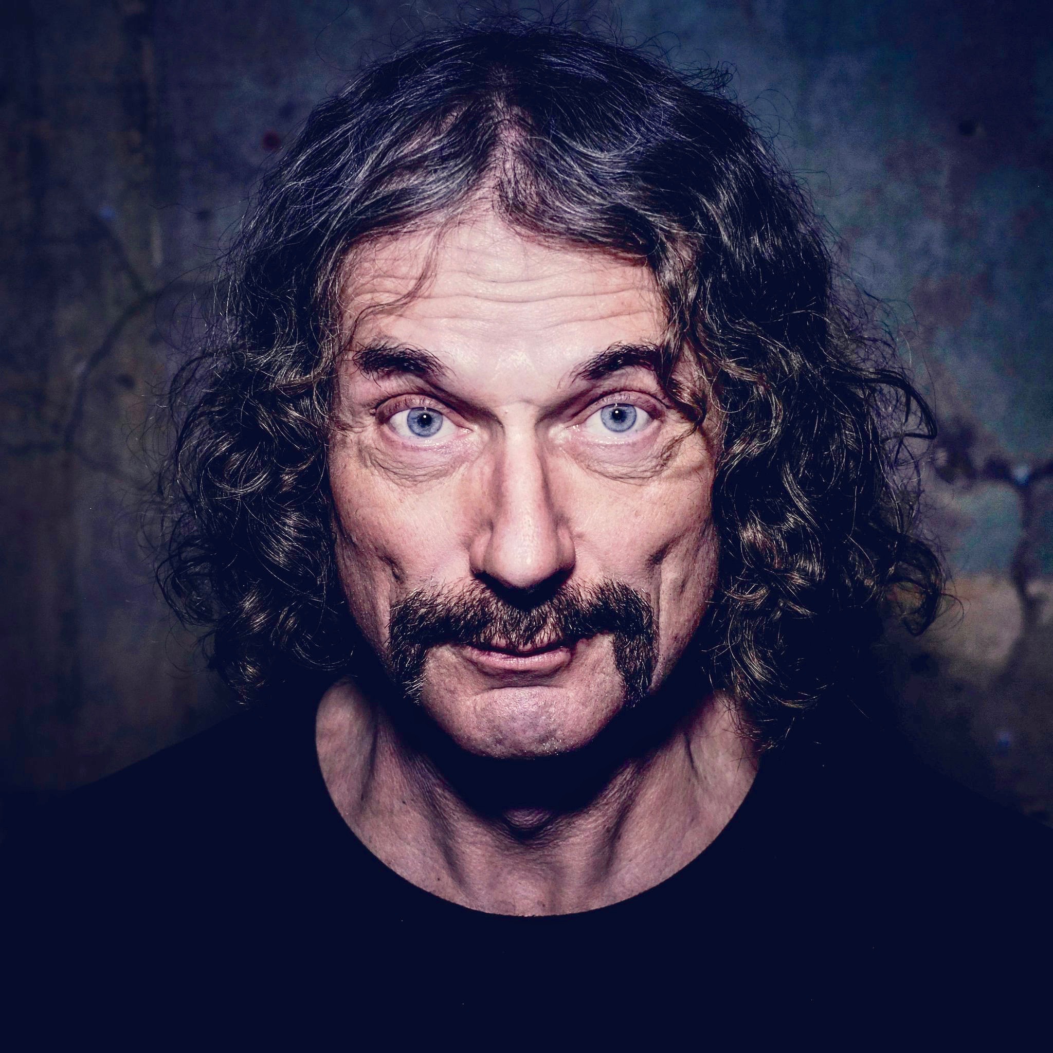 actor Dave Thompson large photo