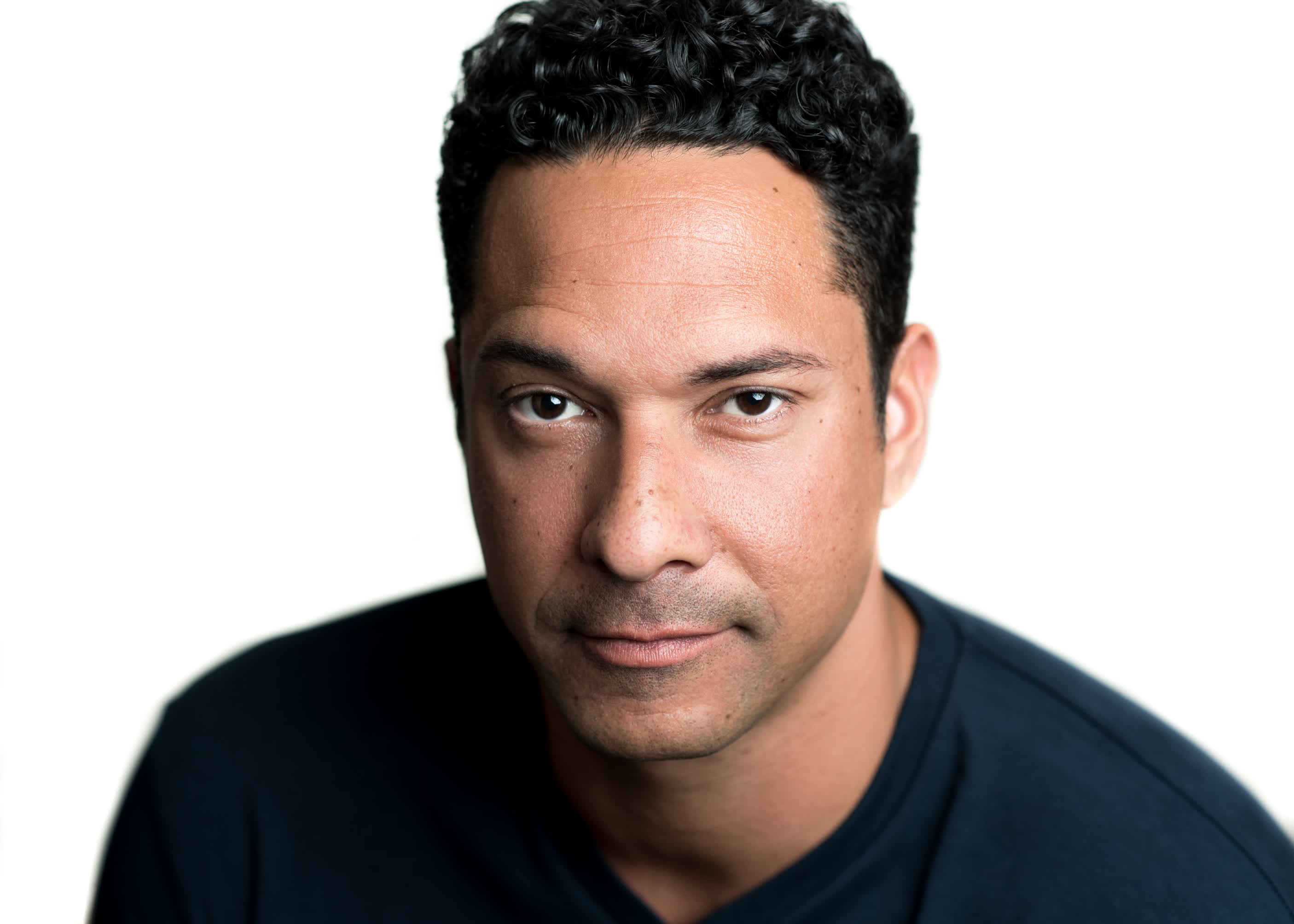 actor Brandon Morris large photo