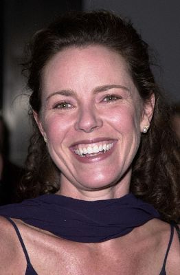 actor Lisa Darr large photo