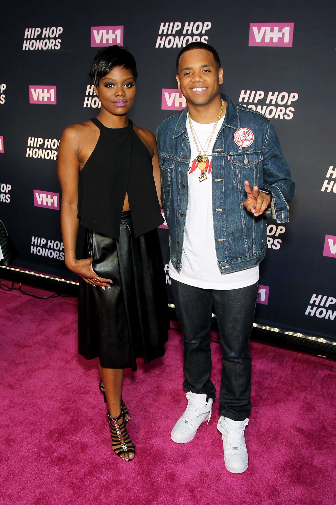 actor Afton Williamson large photo