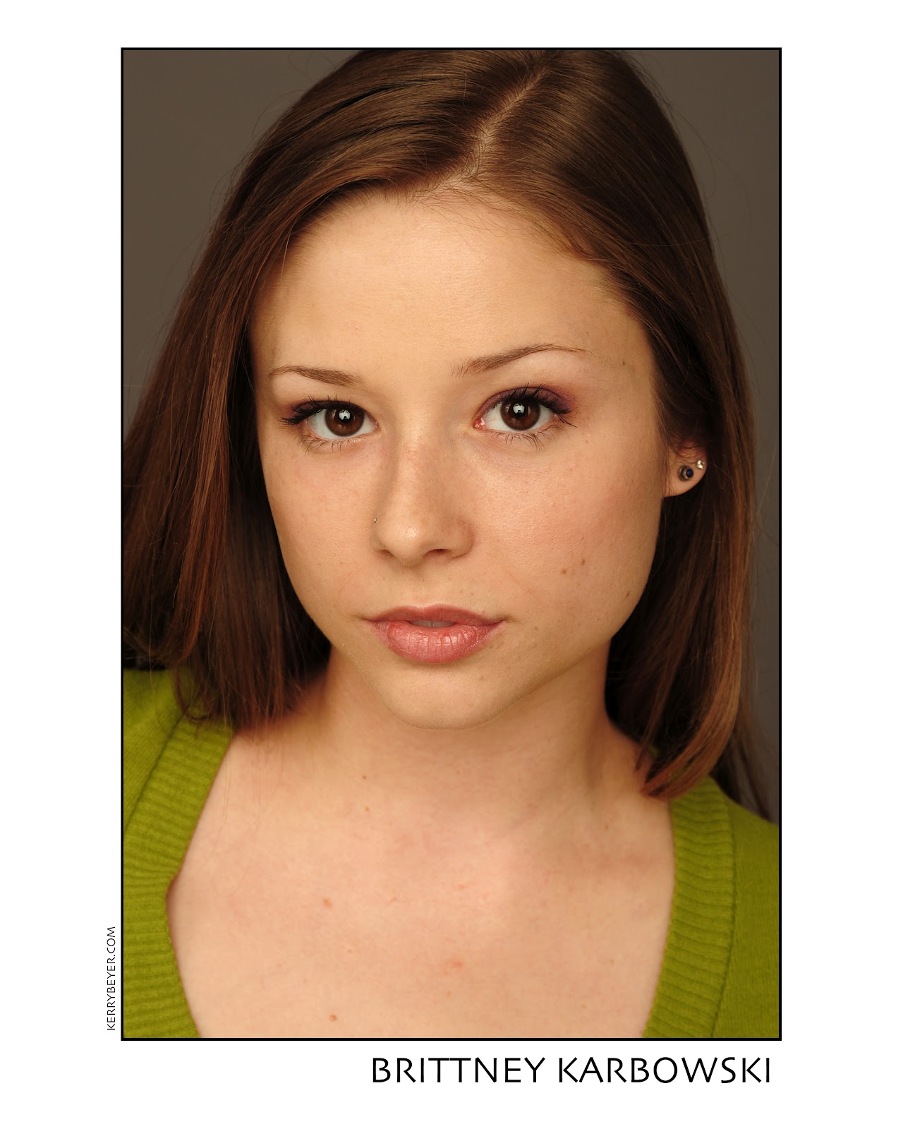 actor Brittney Karbowski large photo