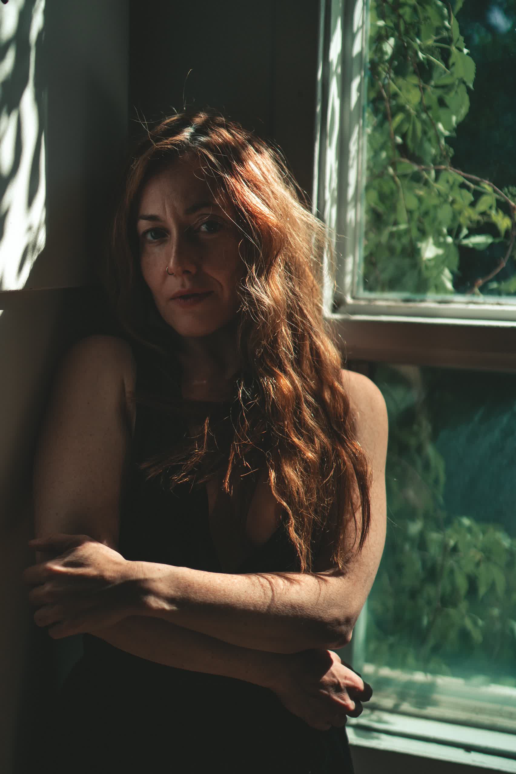 actor Holly Gauthier-Frankel large photo actor Holly Gauthier-Frankel large photo