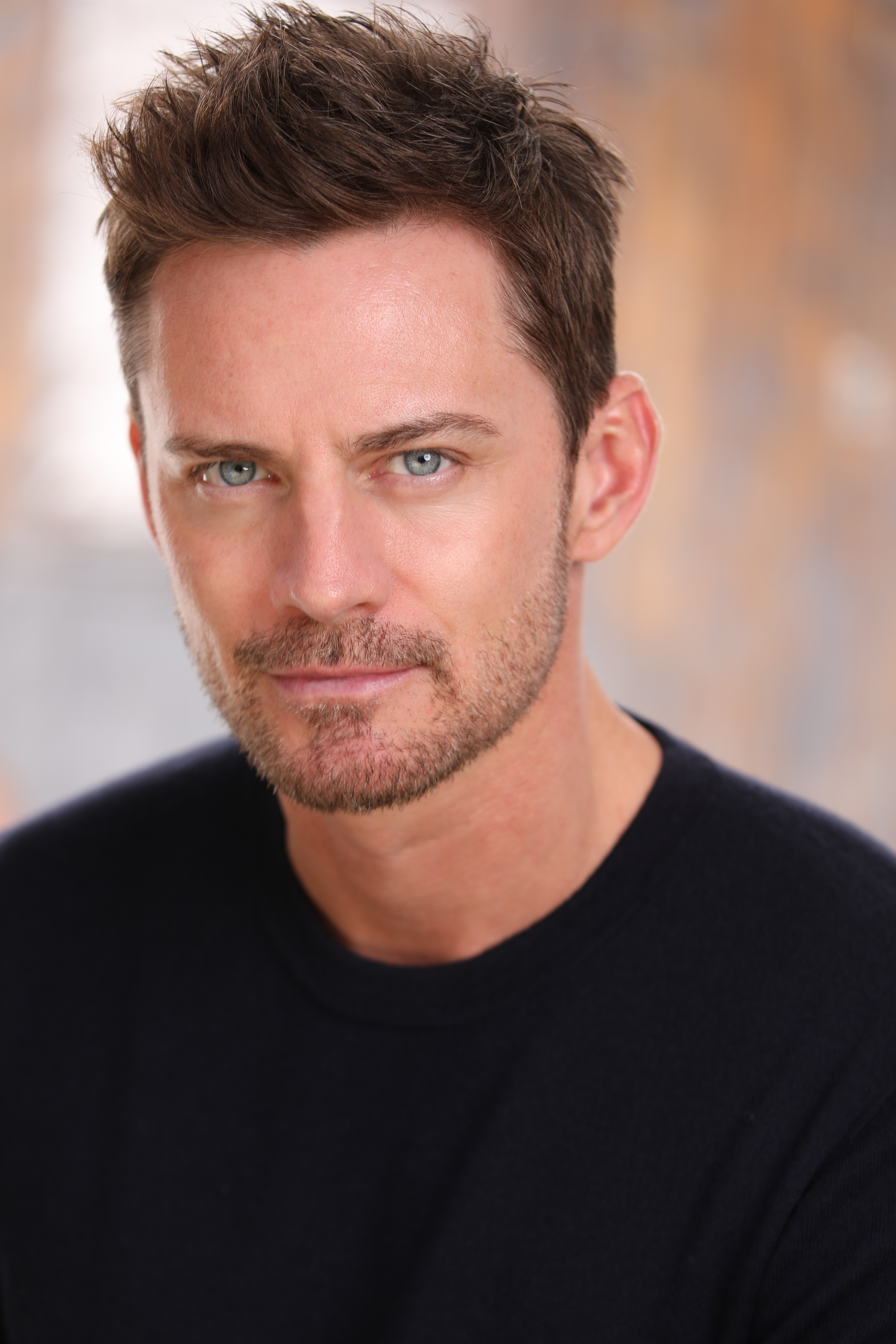 actor R. Brandon Johnson large photo