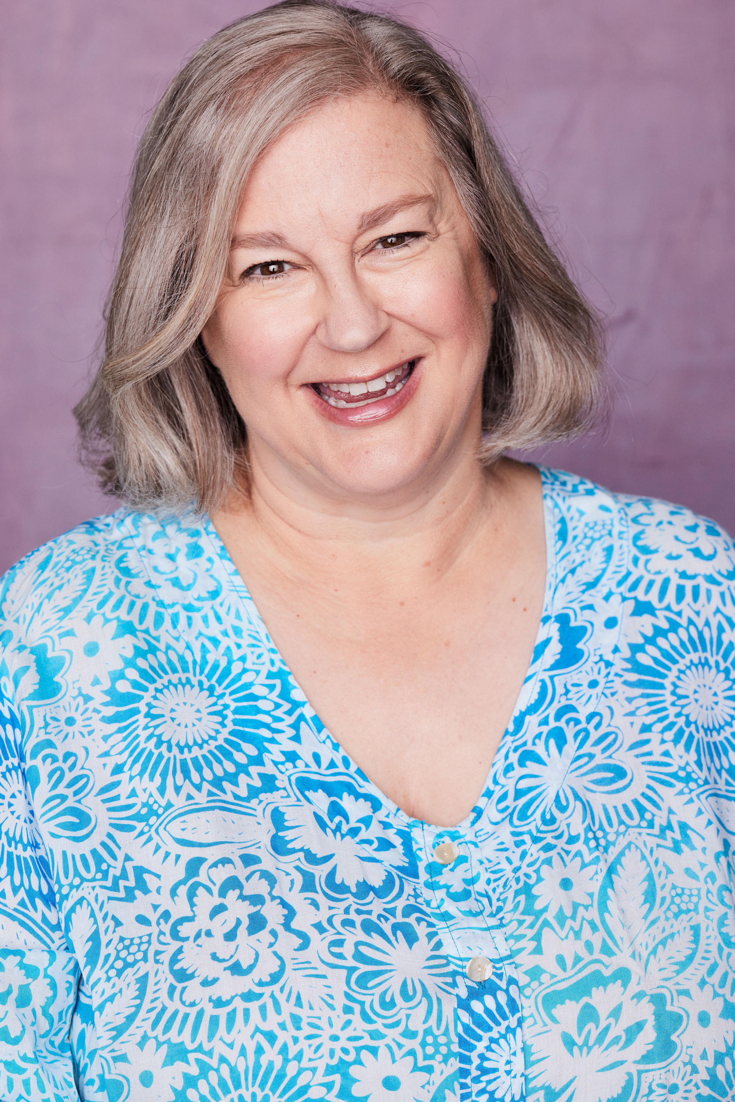 actor Heather McPhaul large photo